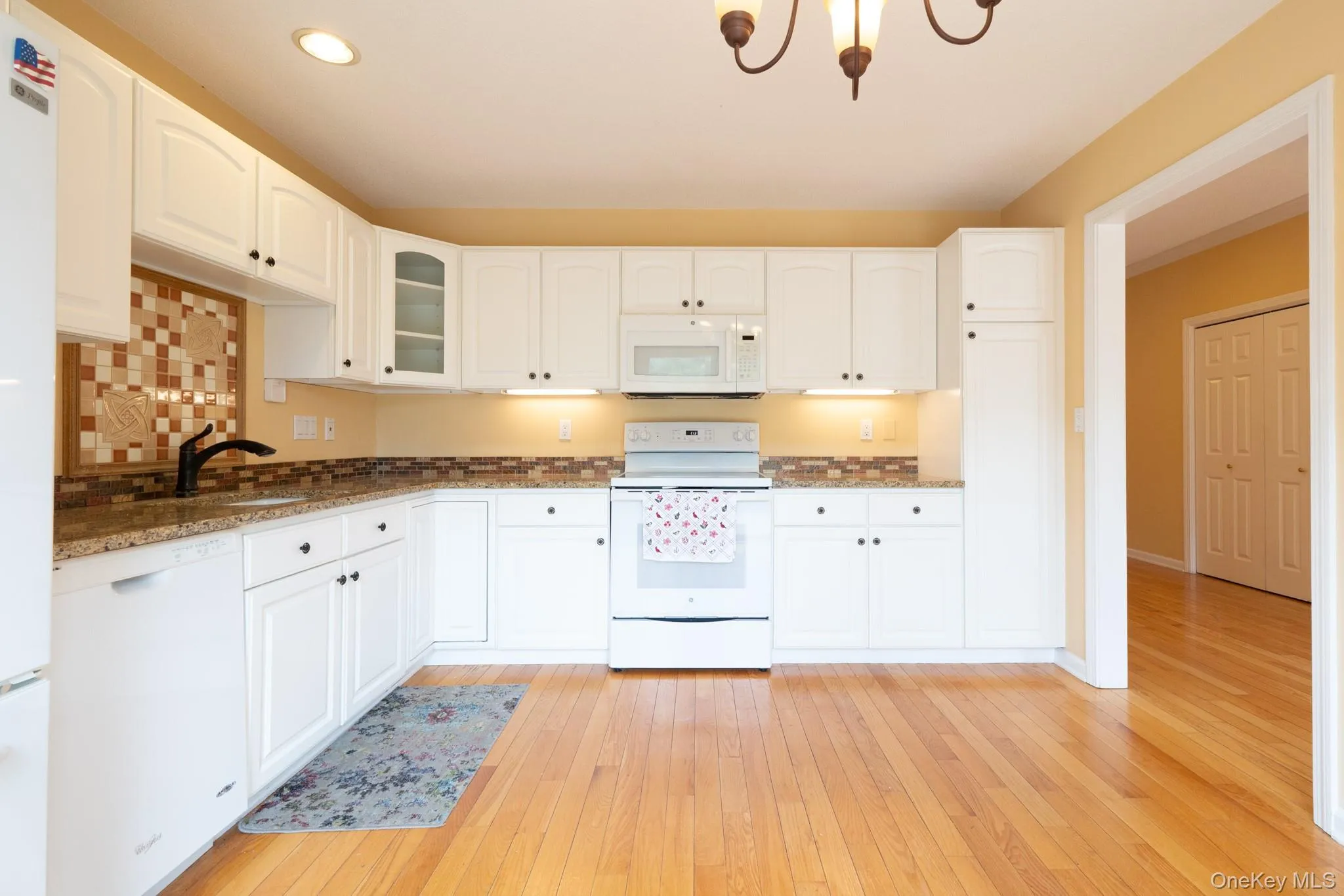 879 Heritage Hills, Somers, NY, 2 Bedrooms Bedrooms, 5 Rooms Rooms,2 BathroomsBathrooms,Residential,For Rent,Heritage,0,1013988 879 Heritage Hills, Somers, NY, 2 Bedrooms Bedrooms, 5 Rooms Rooms,2 BathroomsBathrooms,Residential,For Rent,Heritage,0,1013988
