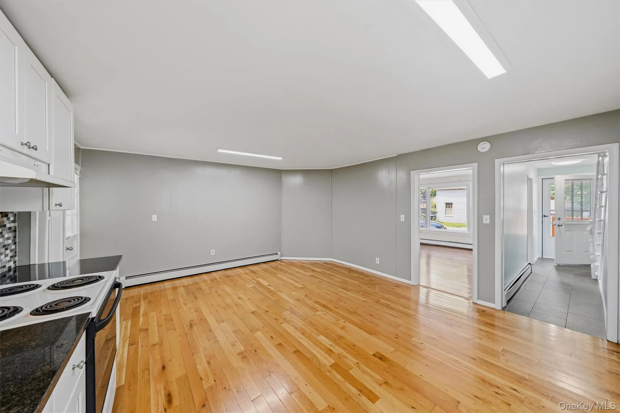 62 Orrs Mills, Blooming Grove, NY, 3 Bedrooms Bedrooms, 5 Rooms Rooms,1 BathroomBathrooms,Residential Lease,For Rent,Orrs Mills,0,1013989 62 Orrs Mills, Blooming Grove, NY, 3 Bedrooms Bedrooms, 5 Rooms Rooms,1 BathroomBathrooms,Residential Lease,For Rent,Orrs Mills,0,1013989