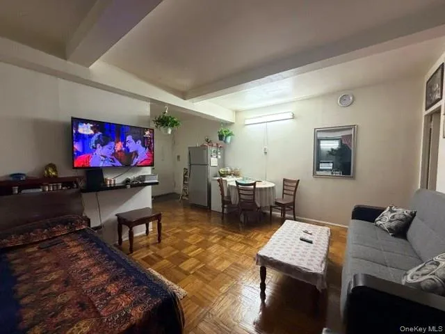 1670 Metropolitan Avenue, New York, NY, 1 Bedroom Bedrooms, 2 Rooms Rooms,1 BathroomBathrooms,Residential,For Rent,Metropolitan,0,1013993 1670 Metropolitan Avenue, New York, NY, 1 Bedroom Bedrooms, 2 Rooms Rooms,1 BathroomBathrooms,Residential,For Rent,Metropolitan,0,1013993