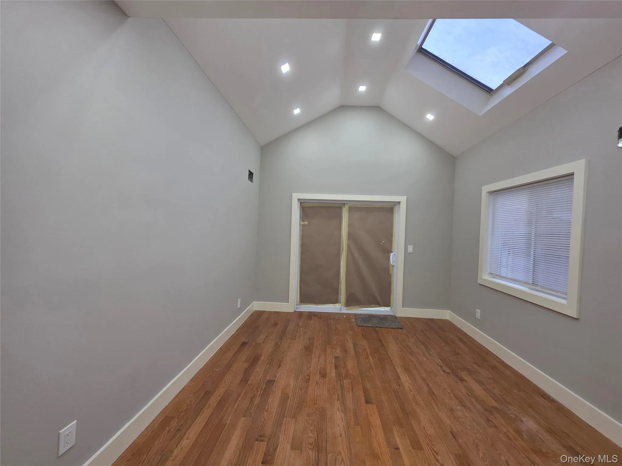 8523 106th Street, New York, NY, 5 Bedrooms Bedrooms, 6 Rooms Rooms,3 BathroomsBathrooms,Residential,For Rent,106th,0,1013997 8523 106th Street, New York, NY, 5 Bedrooms Bedrooms, 6 Rooms Rooms,3 BathroomsBathrooms,Residential,For Rent,106th,0,1013997