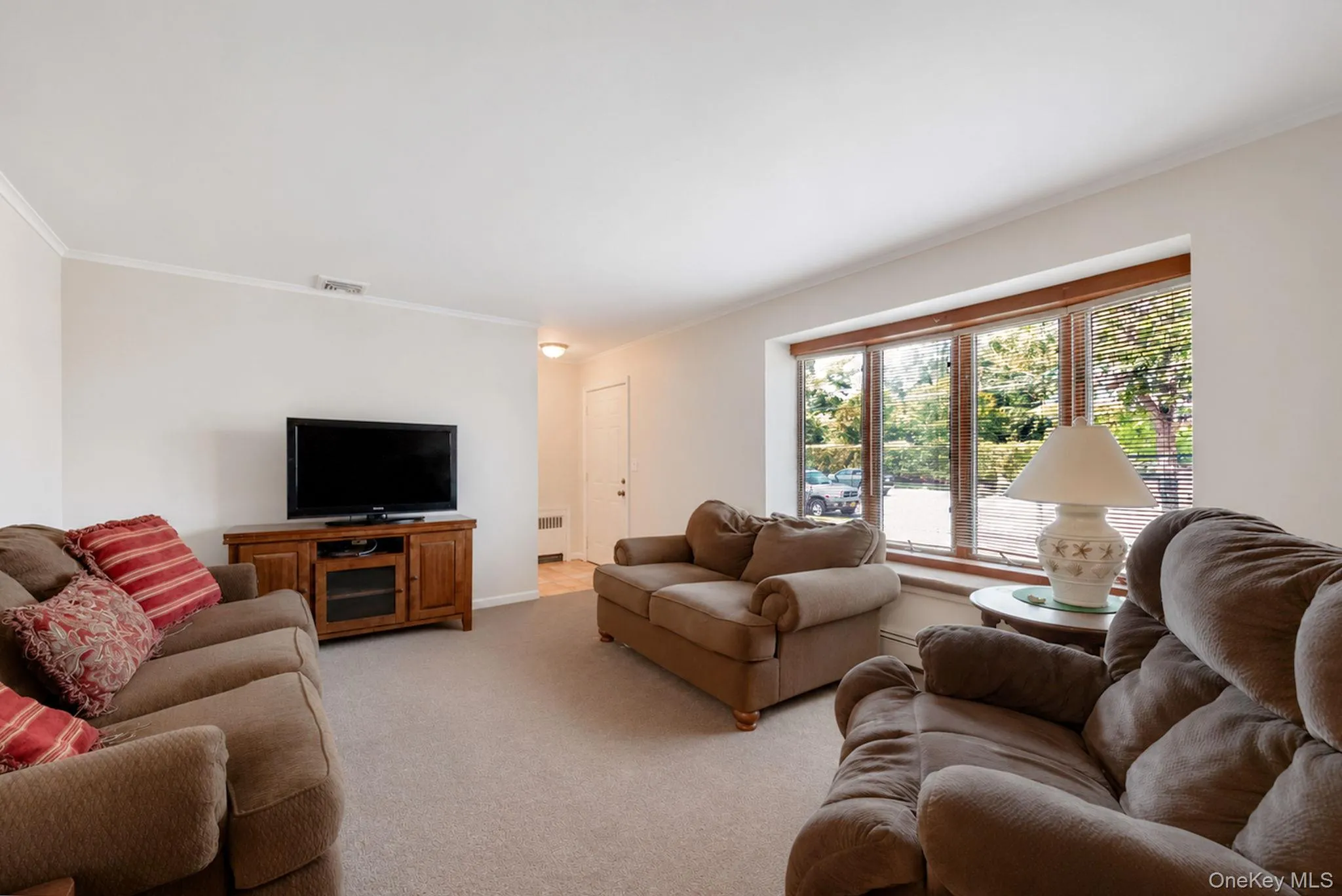 398 Clocks Boulevard, Oyster Bay, NY, 3 Bedrooms Bedrooms, 7 Rooms Rooms,2 BathroomsBathrooms,Residential,For Rent,Clocks,0,1013999 398 Clocks Boulevard, Oyster Bay, NY, 3 Bedrooms Bedrooms, 7 Rooms Rooms,2 BathroomsBathrooms,Residential,For Rent,Clocks,0,1013999