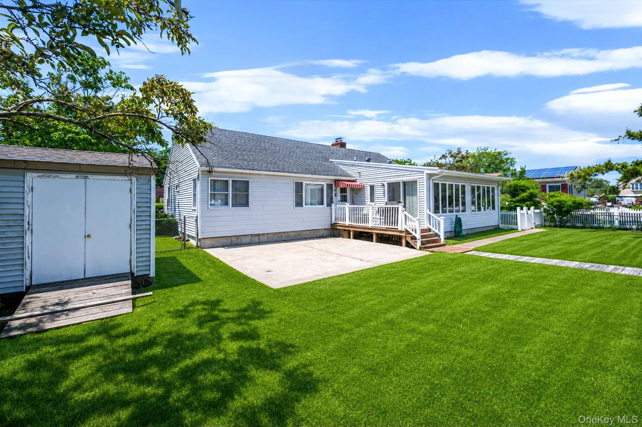 398 Clocks Boulevard, Oyster Bay, NY, 3 Bedrooms Bedrooms, 7 Rooms Rooms,2 BathroomsBathrooms,Residential,For Rent,Clocks,0,1013999 398 Clocks Boulevard, Oyster Bay, NY, 3 Bedrooms Bedrooms, 7 Rooms Rooms,2 BathroomsBathrooms,Residential,For Rent,Clocks,0,1013999