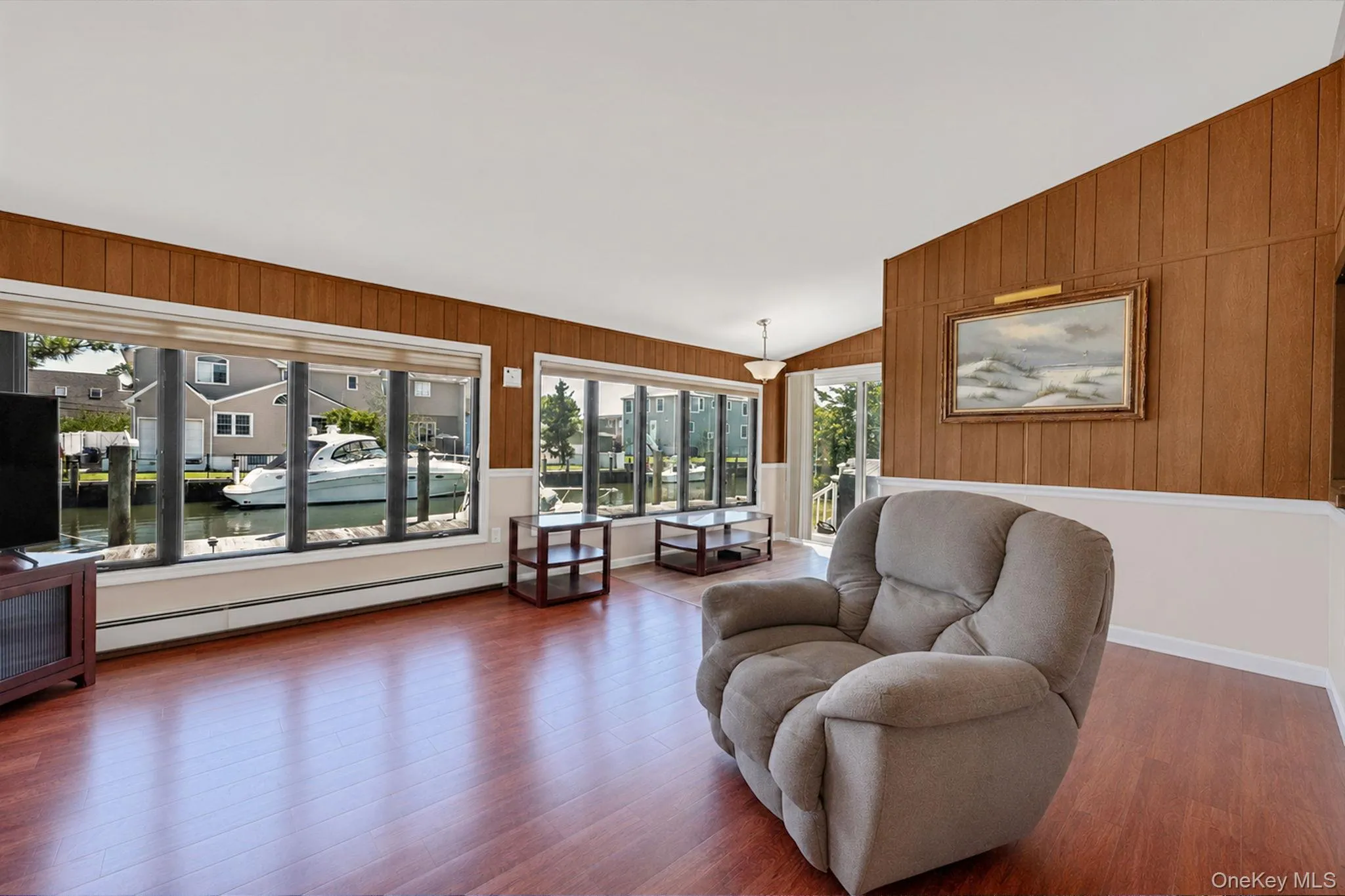 398 Clocks Boulevard, Oyster Bay, NY, 3 Bedrooms Bedrooms, 7 Rooms Rooms,2 BathroomsBathrooms,Residential,For Rent,Clocks,0,1013999 398 Clocks Boulevard, Oyster Bay, NY, 3 Bedrooms Bedrooms, 7 Rooms Rooms,2 BathroomsBathrooms,Residential,For Rent,Clocks,0,1013999