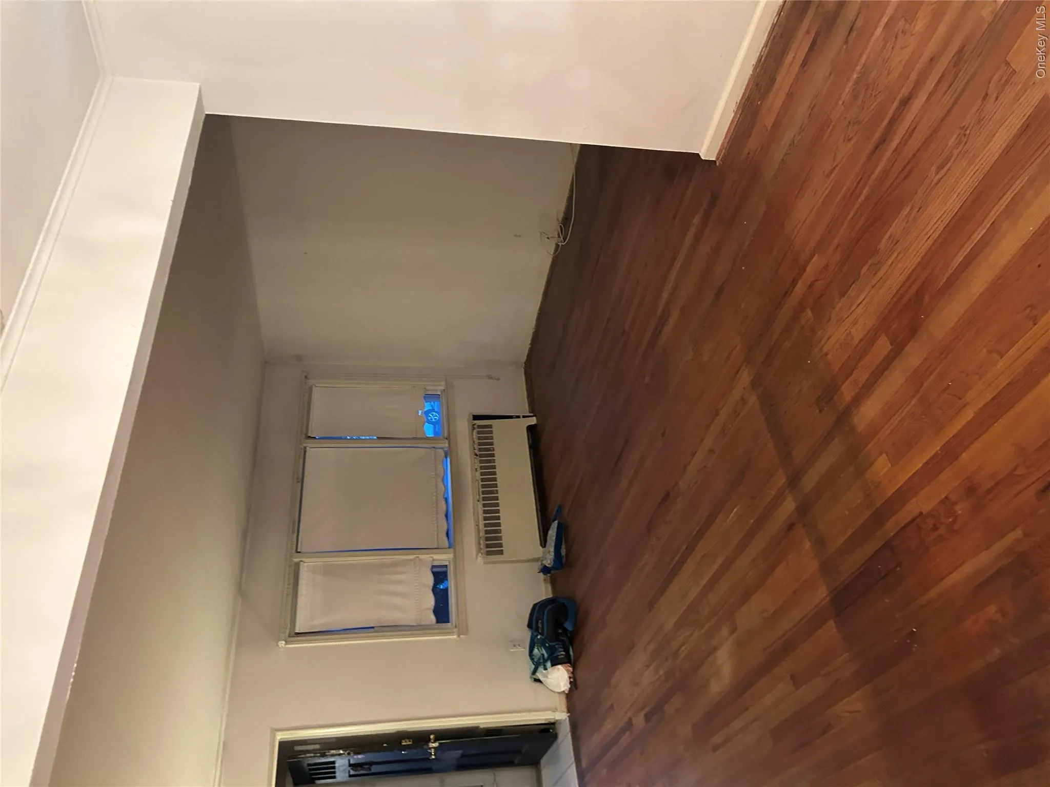 49 Colonial Drive, Oyster Bay, NY, 3 Bedrooms Bedrooms, 5 Rooms Rooms,1 BathroomBathrooms,Residential,For Rent,Colonial,0,1014001 49 Colonial Drive, Oyster Bay, NY, 3 Bedrooms Bedrooms, 5 Rooms Rooms,1 BathroomBathrooms,Residential,For Rent,Colonial,0,1014001