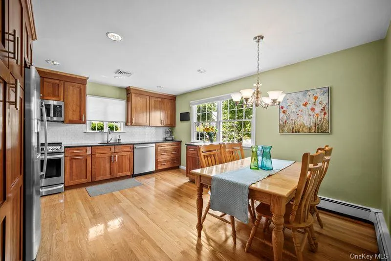 3282 Quinlan Street, Yorktown, NY, 4 Bedrooms Bedrooms, 8 Rooms Rooms,3 BathroomsBathrooms,Residential,For Rent,Quinlan,0,1014005 3282 Quinlan Street, Yorktown, NY, 4 Bedrooms Bedrooms, 8 Rooms Rooms,3 BathroomsBathrooms,Residential,For Rent,Quinlan,0,1014005