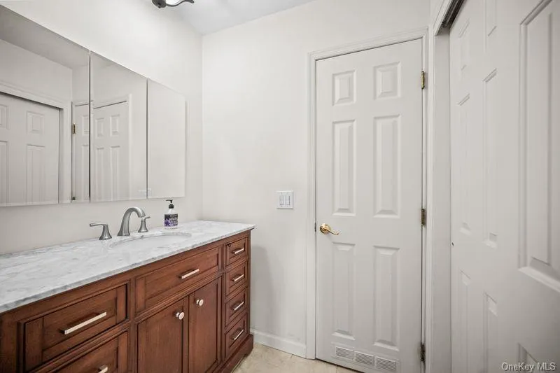 3282 Quinlan Street, Yorktown, NY, 4 Bedrooms Bedrooms, 8 Rooms Rooms,3 BathroomsBathrooms,Residential,For Rent,Quinlan,0,1014005 3282 Quinlan Street, Yorktown, NY, 4 Bedrooms Bedrooms, 8 Rooms Rooms,3 BathroomsBathrooms,Residential,For Rent,Quinlan,0,1014005