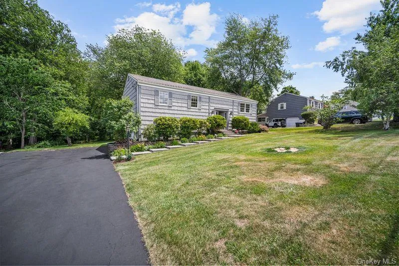 3282 Quinlan Street, Yorktown, NY, 4 Bedrooms Bedrooms, 8 Rooms Rooms,3 BathroomsBathrooms,Residential,For Rent,Quinlan,0,1014005 3282 Quinlan Street, Yorktown, NY, 4 Bedrooms Bedrooms, 8 Rooms Rooms,3 BathroomsBathrooms,Residential,For Rent,Quinlan,0,1014005