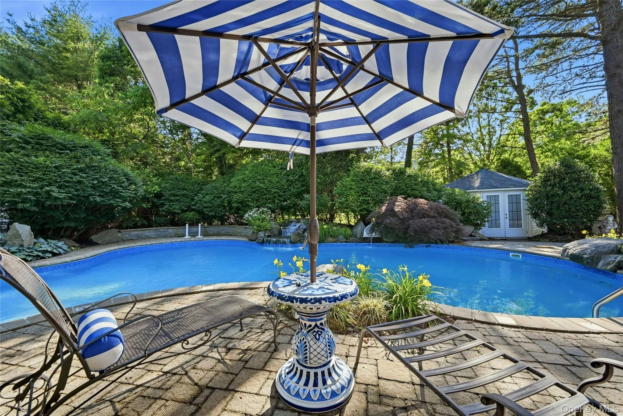 6 Thunder Road, Brookhaven, NY, 4 Bedrooms Bedrooms, 14 Rooms Rooms,3 BathroomsBathrooms,Residential,For Rent,Thunder,0,KEY1014006 6 Thunder Road, Brookhaven, NY, 4 Bedrooms Bedrooms, 14 Rooms Rooms,3 BathroomsBathrooms,Residential,For Rent,Thunder,0,KEY1014006