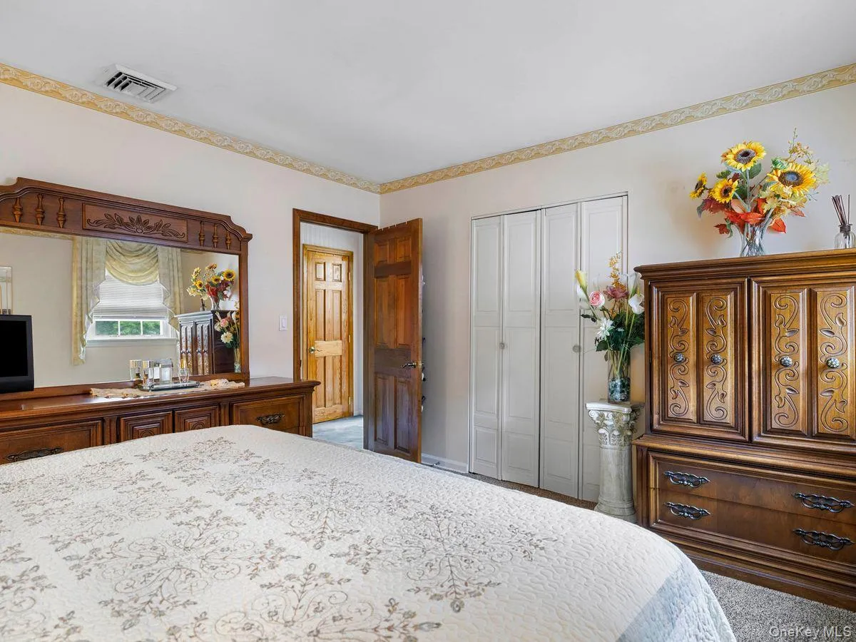 105 Chapel Hill Road, Lloyd, NY, 4 Bedrooms Bedrooms, 10 Rooms Rooms,3 BathroomsBathrooms,Residential,For Rent,Chapel Hill,0,1014008 105 Chapel Hill Road, Lloyd, NY, 4 Bedrooms Bedrooms, 10 Rooms Rooms,3 BathroomsBathrooms,Residential,For Rent,Chapel Hill,0,1014008