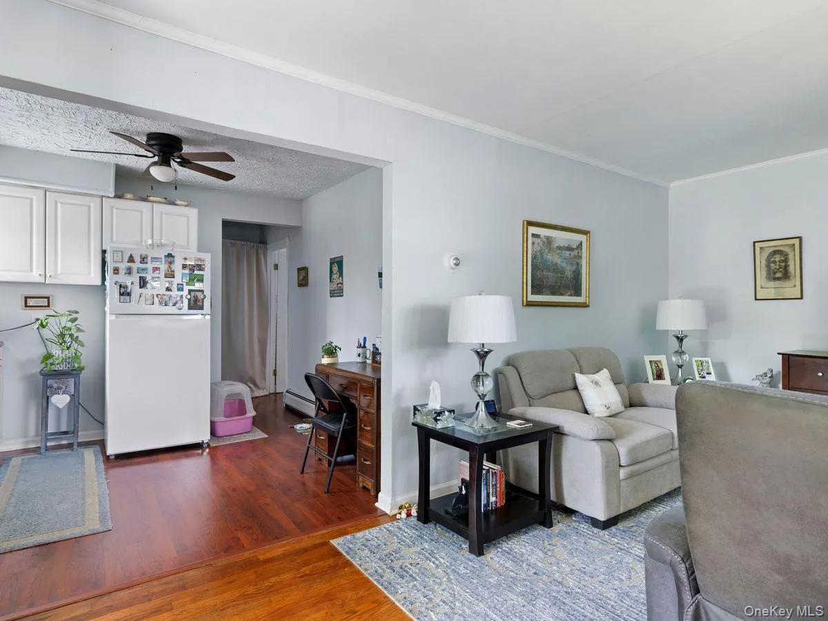 105 Chapel Hill Road, Lloyd, NY, 4 Bedrooms Bedrooms, 10 Rooms Rooms,3 BathroomsBathrooms,Residential,For Rent,Chapel Hill,0,1014008 105 Chapel Hill Road, Lloyd, NY, 4 Bedrooms Bedrooms, 10 Rooms Rooms,3 BathroomsBathrooms,Residential,For Rent,Chapel Hill,0,1014008
