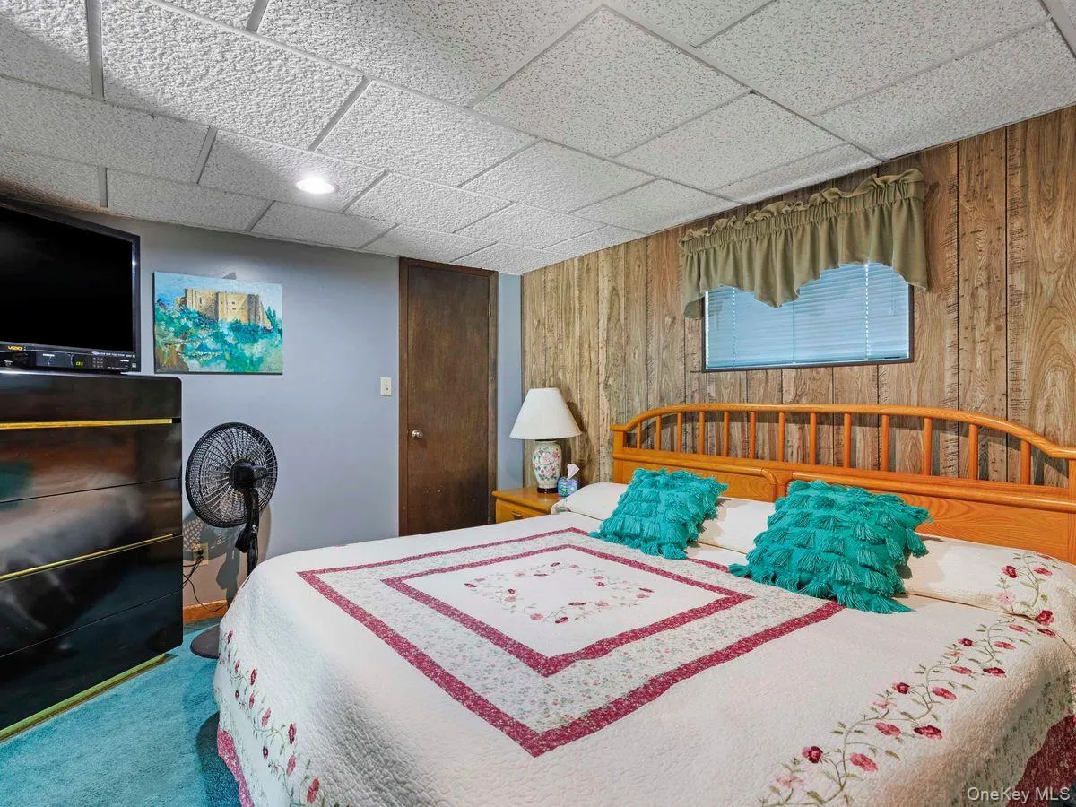 105 Chapel Hill Road, Lloyd, NY, 4 Bedrooms Bedrooms, 10 Rooms Rooms,3 BathroomsBathrooms,Residential,For Rent,Chapel Hill,0,1014008 105 Chapel Hill Road, Lloyd, NY, 4 Bedrooms Bedrooms, 10 Rooms Rooms,3 BathroomsBathrooms,Residential,For Rent,Chapel Hill,0,1014008