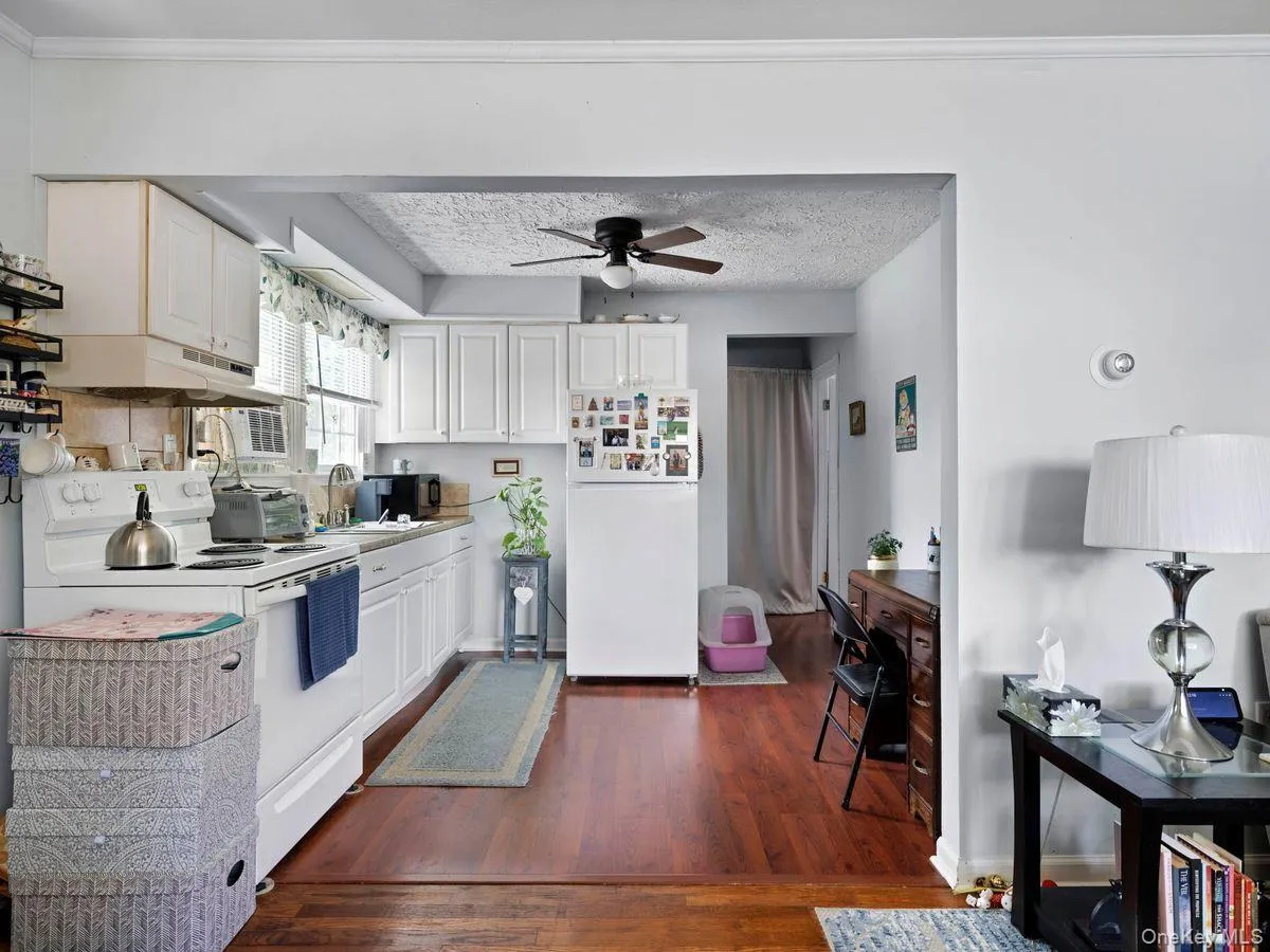 105 Chapel Hill Road, Lloyd, NY, 4 Bedrooms Bedrooms, 10 Rooms Rooms,3 BathroomsBathrooms,Residential,For Rent,Chapel Hill,0,1014008 105 Chapel Hill Road, Lloyd, NY, 4 Bedrooms Bedrooms, 10 Rooms Rooms,3 BathroomsBathrooms,Residential,For Rent,Chapel Hill,0,1014008