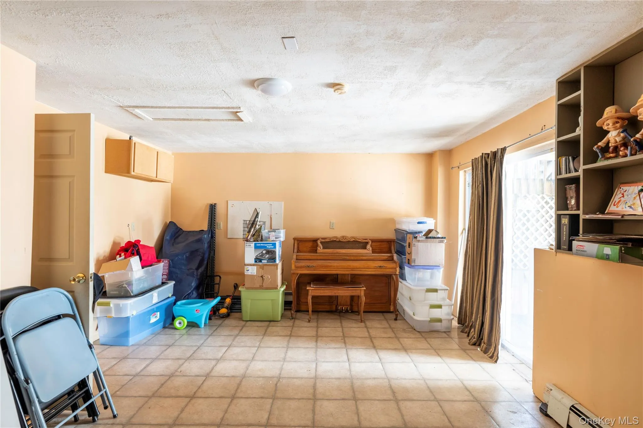 31 Briarwood Drive, Fishkill, NY, 5 Bedrooms Bedrooms, 8 Rooms Rooms,3 BathroomsBathrooms,Residential,For Rent,Briarwood,0,1014009 31 Briarwood Drive, Fishkill, NY, 5 Bedrooms Bedrooms, 8 Rooms Rooms,3 BathroomsBathrooms,Residential,For Rent,Briarwood,0,1014009