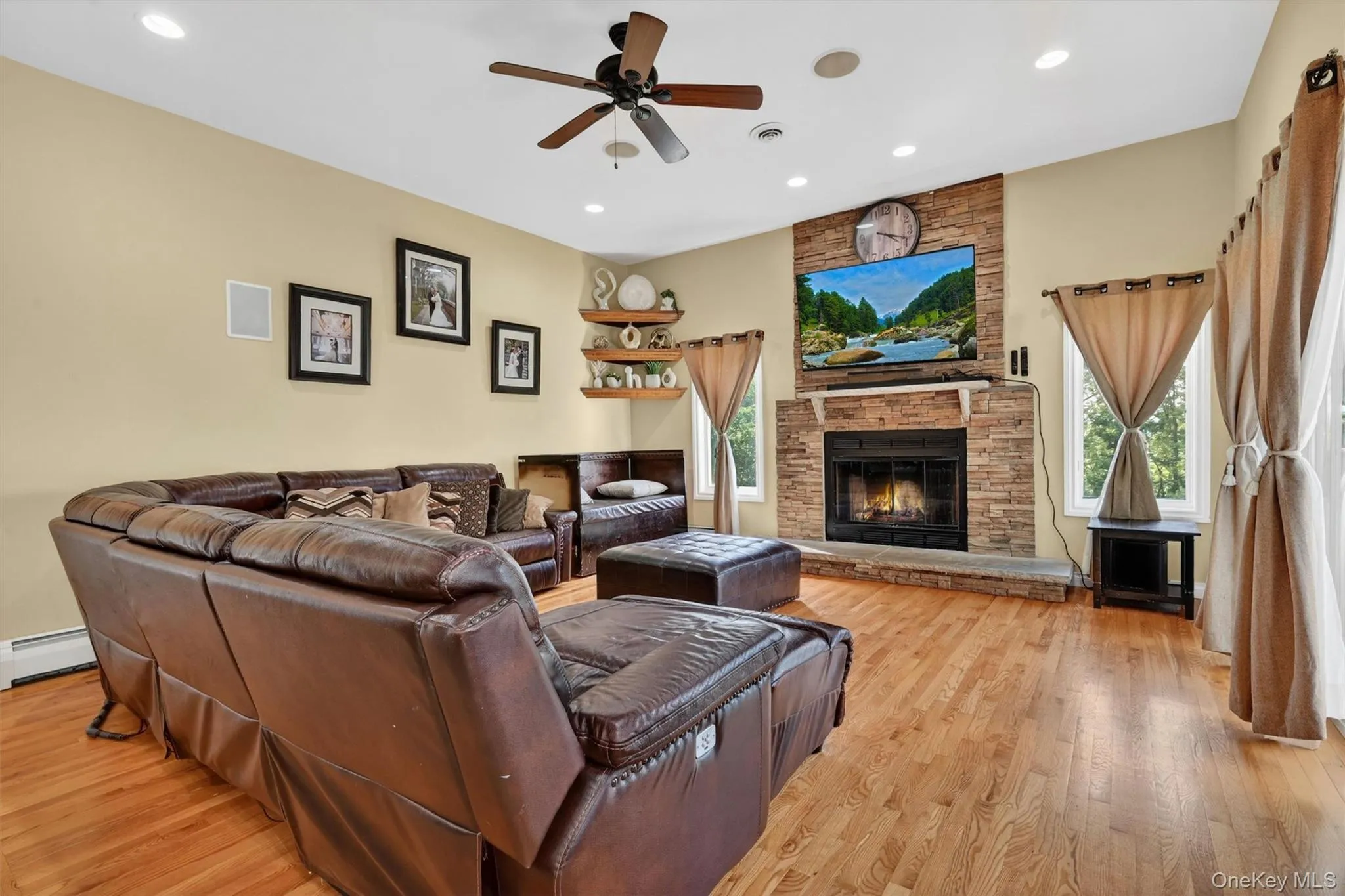 29 Gurda Lane, Warwick (town), NY, 3 Bedrooms Bedrooms, 10 Rooms Rooms,2 BathroomsBathrooms,Residential,For Rent,Gurda,0,1014010 29 Gurda Lane, Warwick (town), NY, 3 Bedrooms Bedrooms, 10 Rooms Rooms,2 BathroomsBathrooms,Residential,For Rent,Gurda,0,1014010
