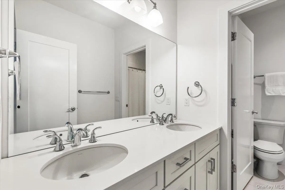 Double sink and private toiler Double sink and private toiler