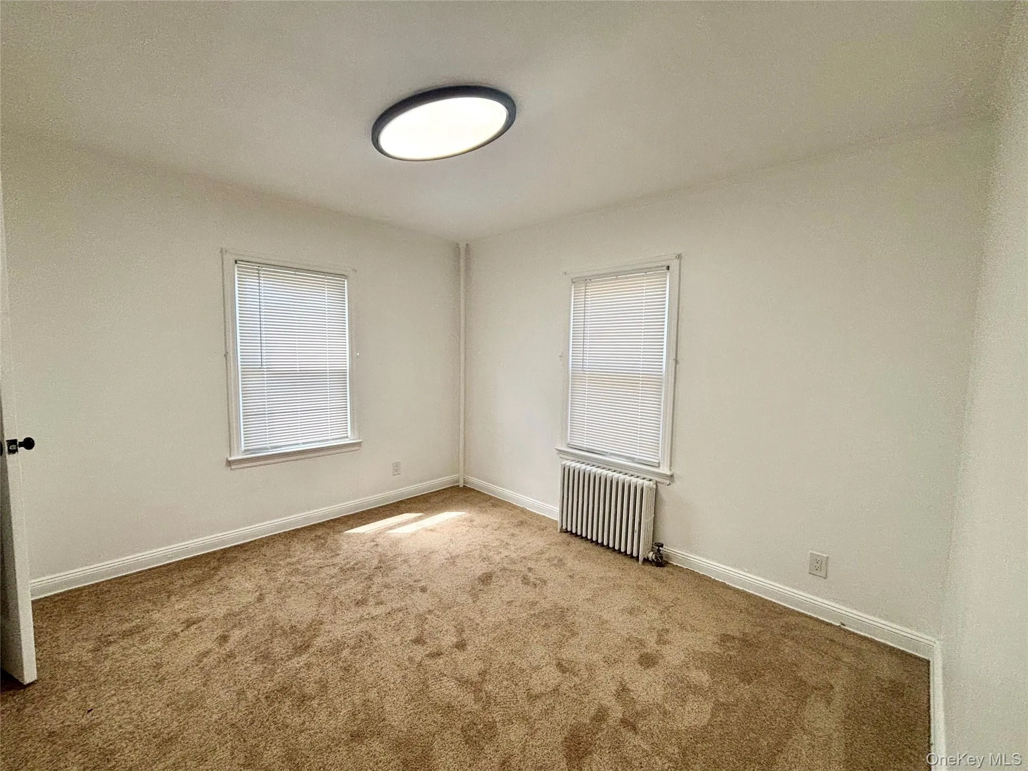 146-38 230th Place, New York, NY, 2 Bedrooms Bedrooms, 4 Rooms Rooms,1 BathroomBathrooms,Residential Lease,For Rent,230th,0,1014012 146-38 230th Place, New York, NY, 2 Bedrooms Bedrooms, 4 Rooms Rooms,1 BathroomBathrooms,Residential Lease,For Rent,230th,0,1014012