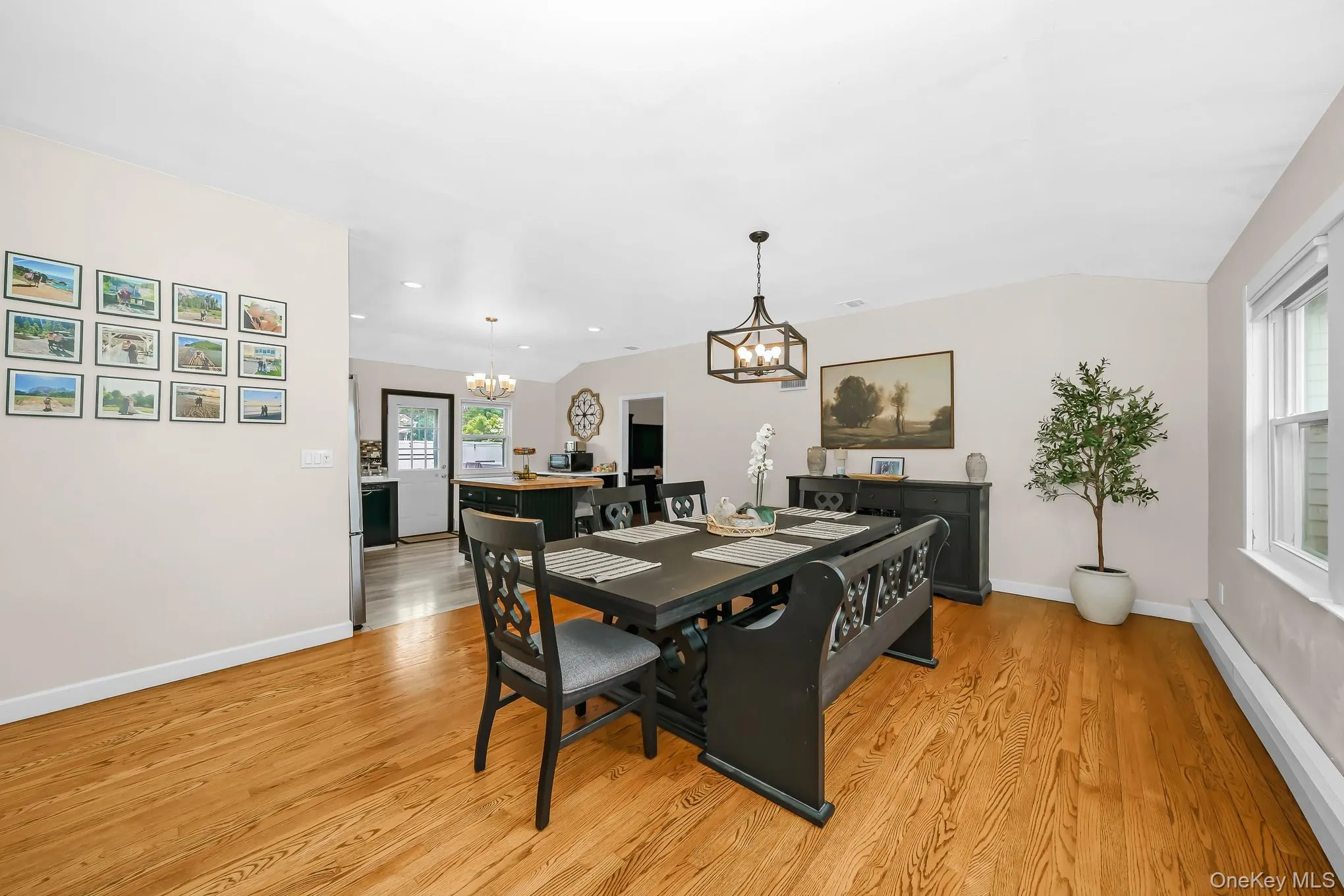 2 Michael Avenue, Brookhaven, NY, 3 Bedrooms Bedrooms, 8 Rooms Rooms,1 BathroomBathrooms,Residential,For Rent,Michael,0,1014014 2 Michael Avenue, Brookhaven, NY, 3 Bedrooms Bedrooms, 8 Rooms Rooms,1 BathroomBathrooms,Residential,For Rent,Michael,0,1014014