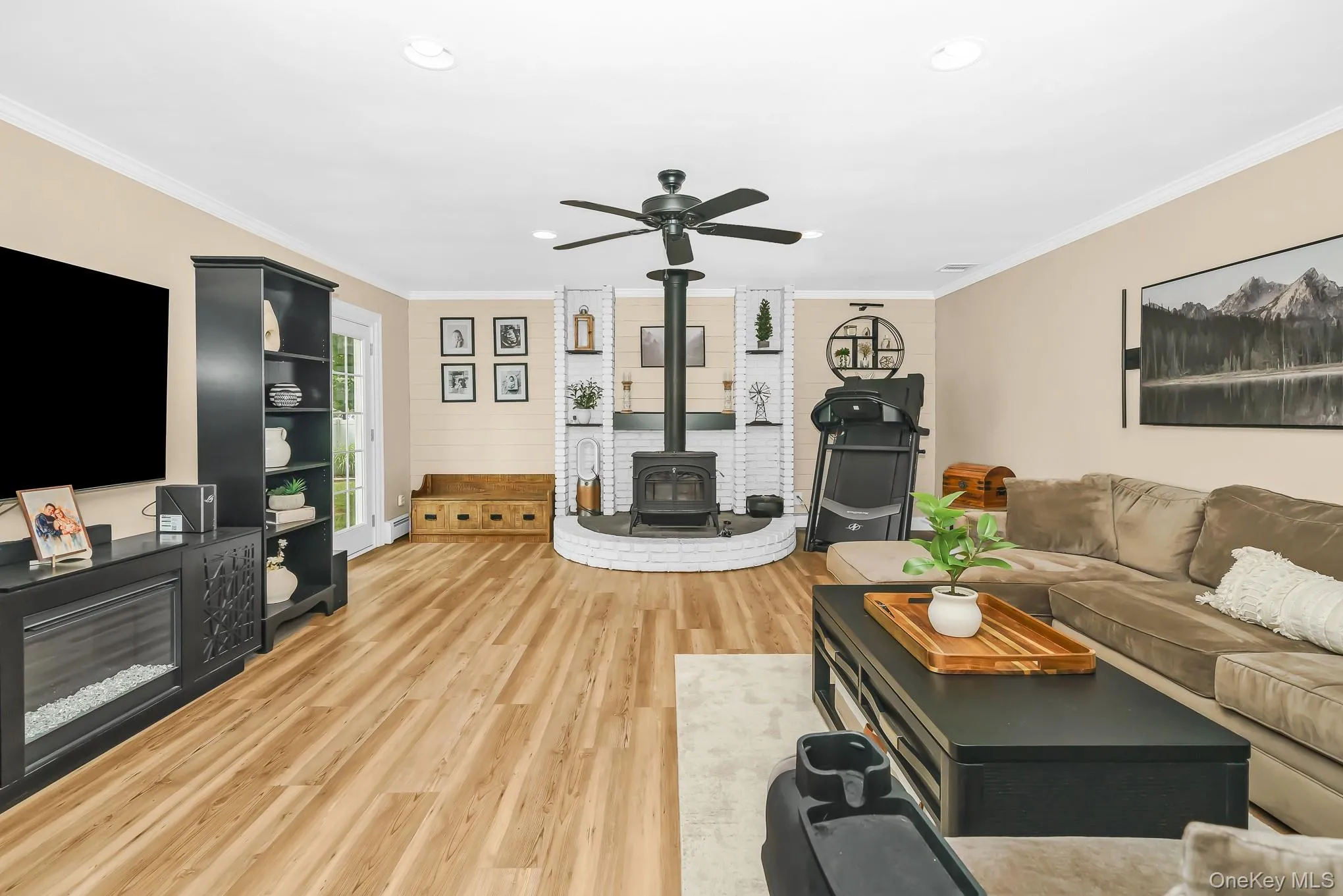 2 Michael Avenue, Brookhaven, NY, 3 Bedrooms Bedrooms, 8 Rooms Rooms,1 BathroomBathrooms,Residential,For Rent,Michael,0,1014014 2 Michael Avenue, Brookhaven, NY, 3 Bedrooms Bedrooms, 8 Rooms Rooms,1 BathroomBathrooms,Residential,For Rent,Michael,0,1014014
