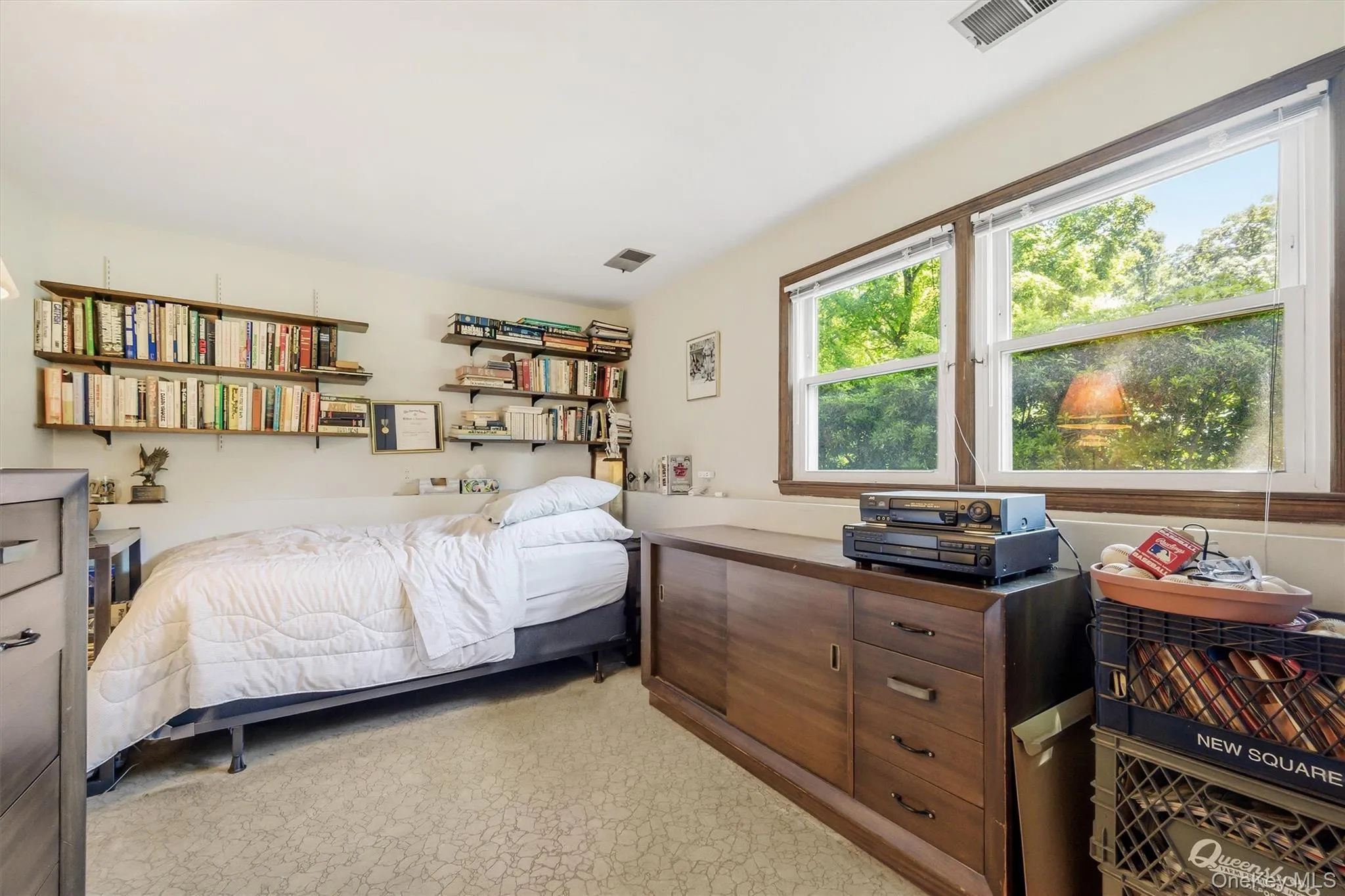 42 Sandy Brook Drive, Ramapo, NY, 4 Bedrooms Bedrooms, 10 Rooms Rooms,1 BathroomBathrooms,Residential,For Rent,Sandy Brook,0,1014018 42 Sandy Brook Drive, Ramapo, NY, 4 Bedrooms Bedrooms, 10 Rooms Rooms,1 BathroomBathrooms,Residential,For Rent,Sandy Brook,0,1014018
