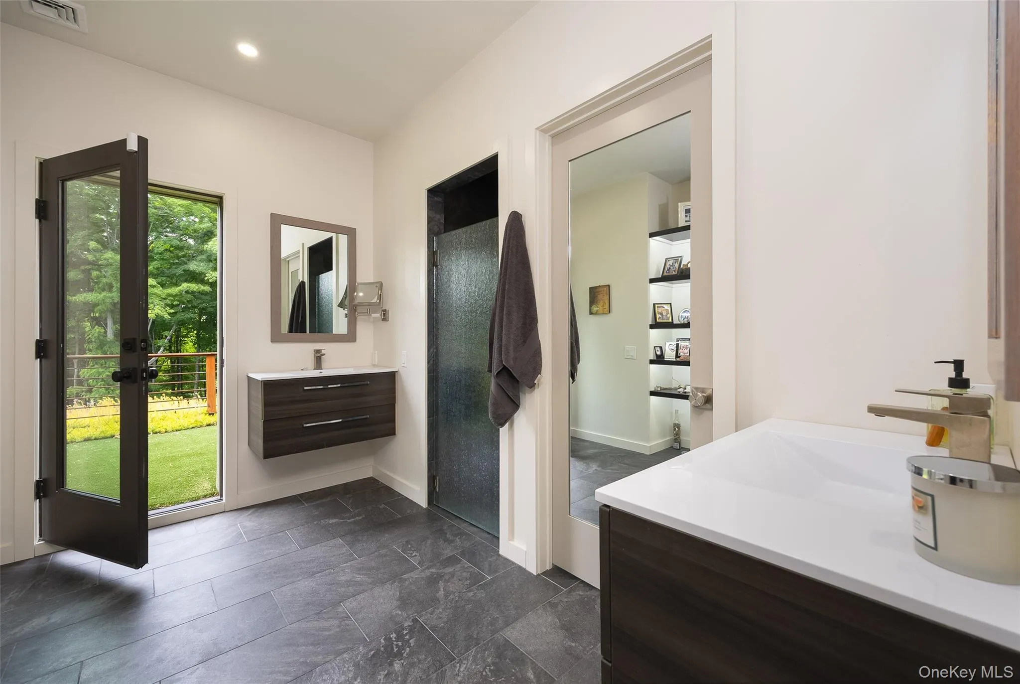 215 Smith Road, Poughkeepsie (town), NY, 3 Bedrooms Bedrooms, 10 Rooms Rooms,3 BathroomsBathrooms,Residential,For Rent,Smith,0,1014020 215 Smith Road, Poughkeepsie (town), NY, 3 Bedrooms Bedrooms, 10 Rooms Rooms,3 BathroomsBathrooms,Residential,For Rent,Smith,0,1014020