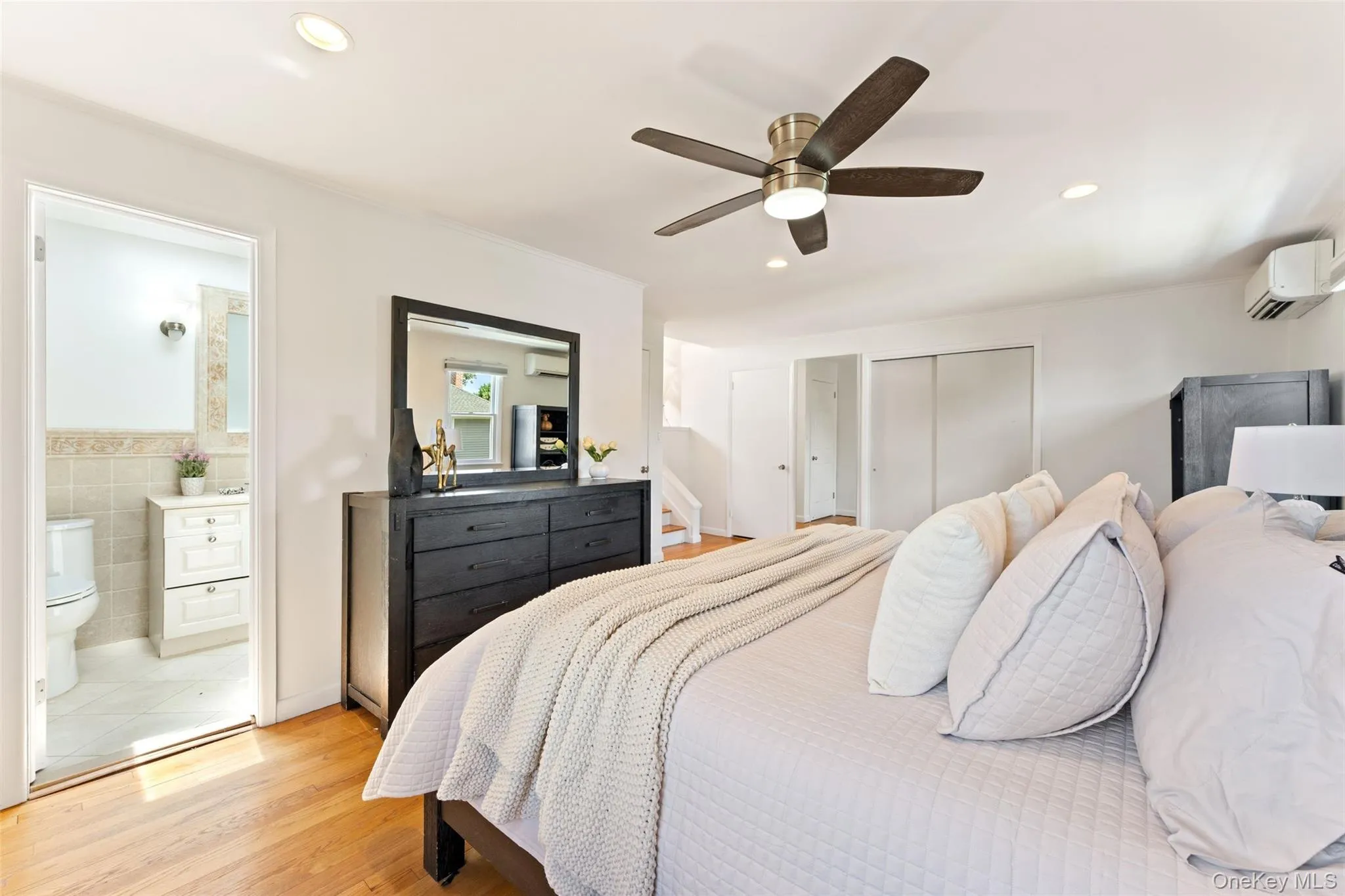 78 Bradley Road, Eastchester, NY, 4 Bedrooms Bedrooms, 10 Rooms Rooms,3 BathroomsBathrooms,Residential,For Rent,Bradley,0,KEY1014023 78 Bradley Road, Eastchester, NY, 4 Bedrooms Bedrooms, 10 Rooms Rooms,3 BathroomsBathrooms,Residential,For Rent,Bradley,0,KEY1014023