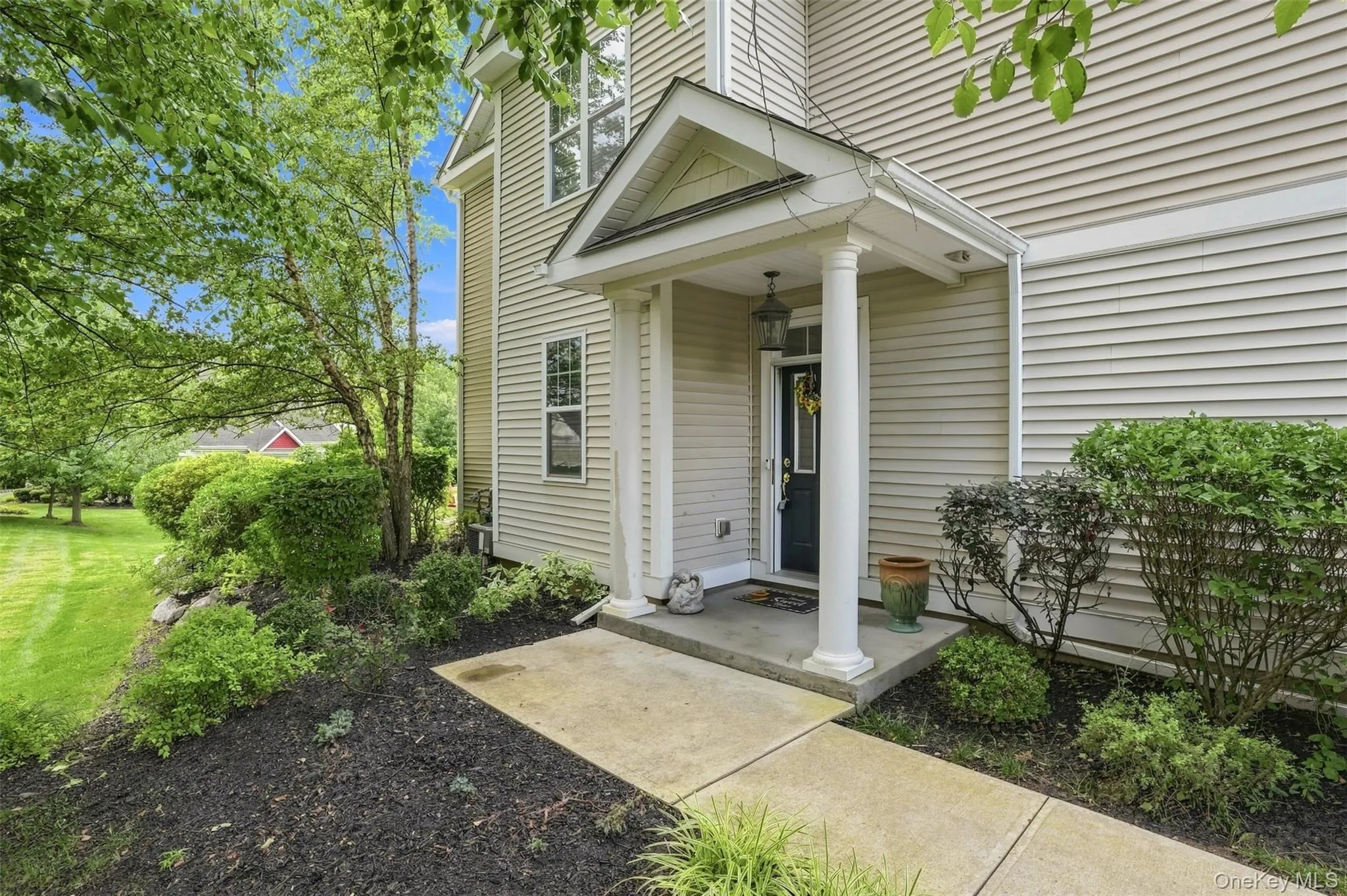 1 High Ridge Lane, Middletown, NY, 3 Bedrooms Bedrooms, 8 Rooms Rooms,2 BathroomsBathrooms,Residential,For Rent,High Ridge,0,1014031 1 High Ridge Lane, Middletown, NY, 3 Bedrooms Bedrooms, 8 Rooms Rooms,2 BathroomsBathrooms,Residential,For Rent,High Ridge,0,1014031