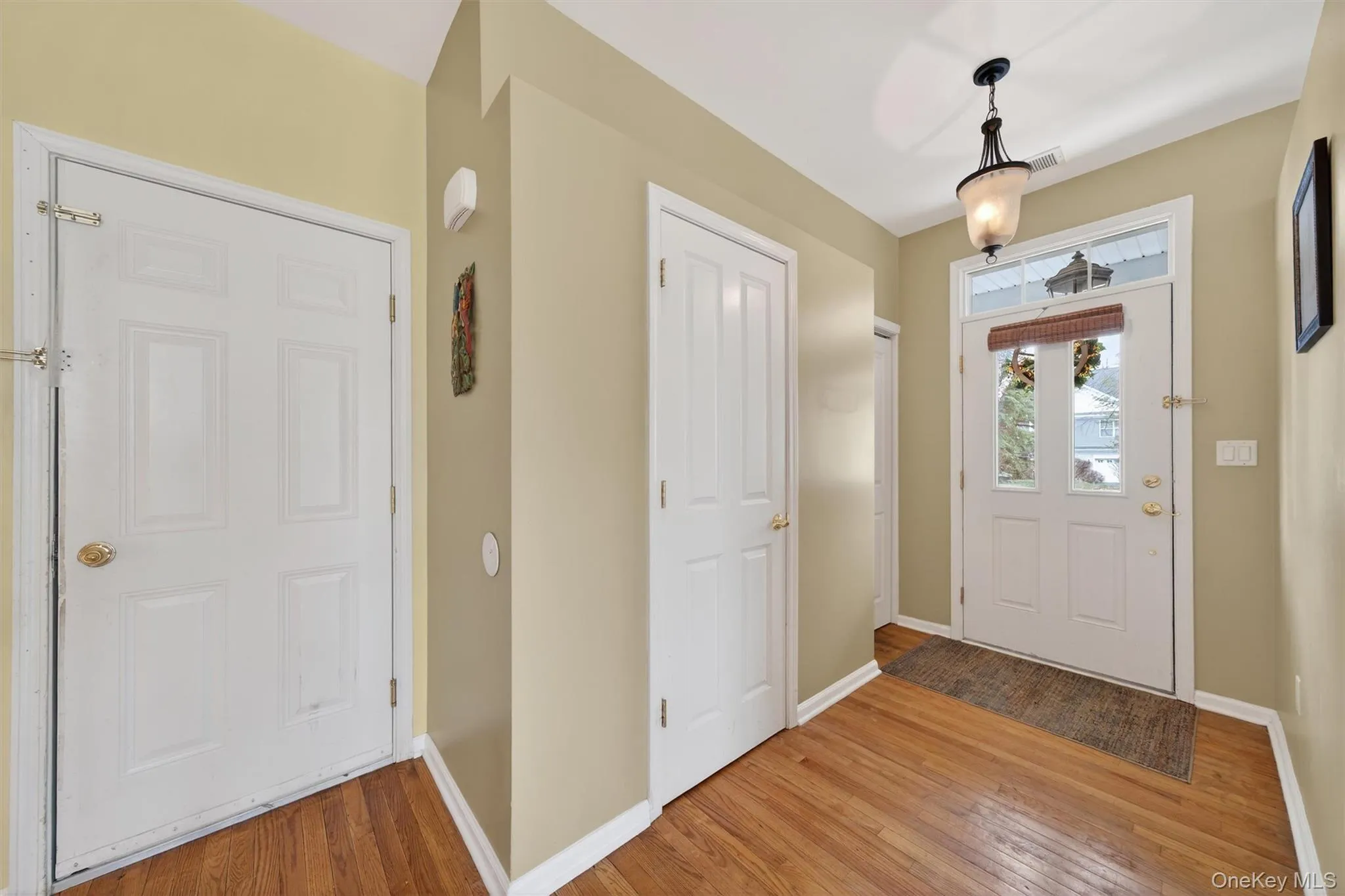 1 High Ridge Lane, Middletown, NY, 3 Bedrooms Bedrooms, 8 Rooms Rooms,2 BathroomsBathrooms,Residential,For Rent,High Ridge,0,1014031 1 High Ridge Lane, Middletown, NY, 3 Bedrooms Bedrooms, 8 Rooms Rooms,2 BathroomsBathrooms,Residential,For Rent,High Ridge,0,1014031