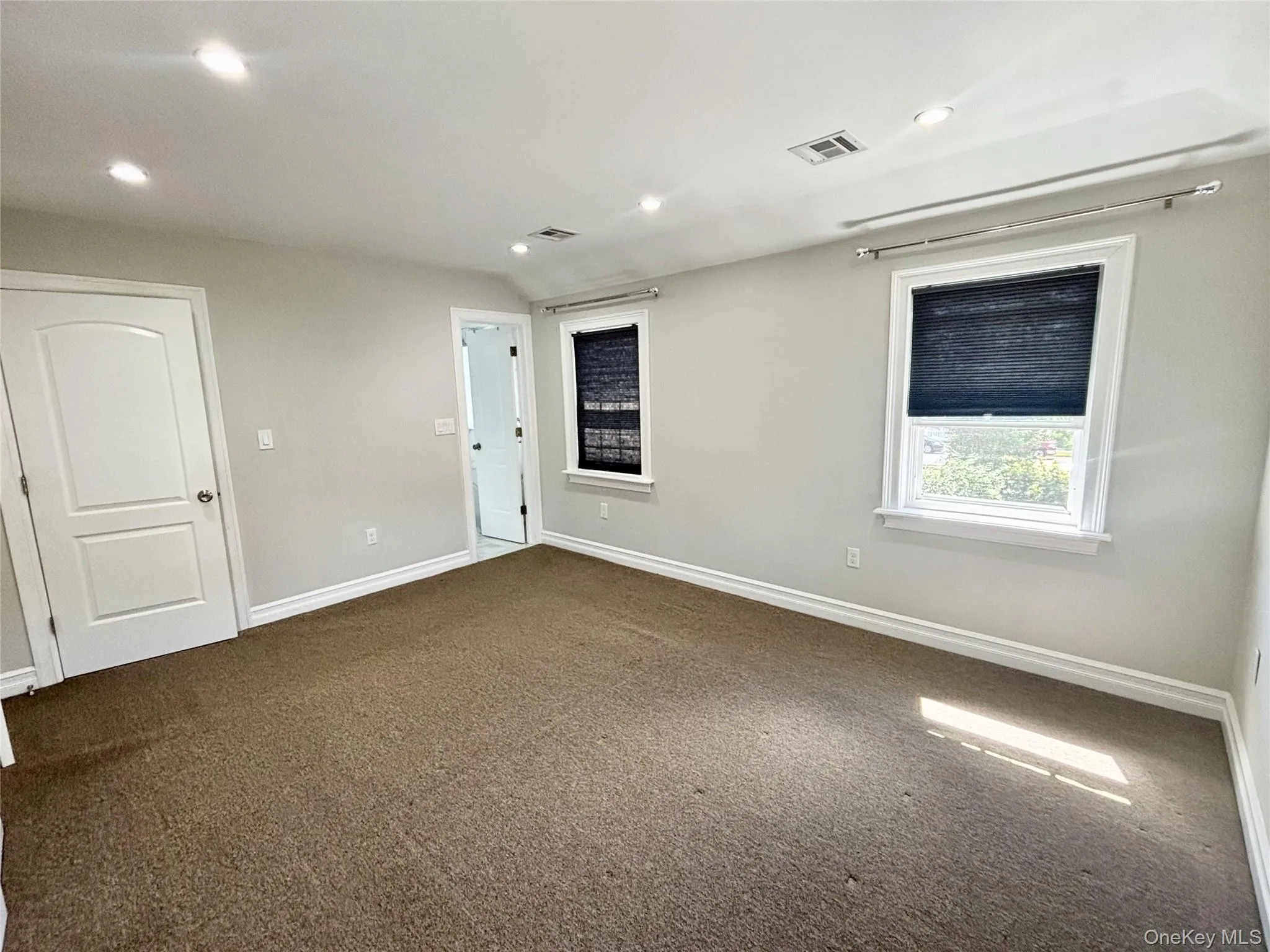 249-11 147th Road, New York, NY, 3 Bedrooms Bedrooms, 6 Rooms Rooms,2 BathroomsBathrooms,Residential Lease,For Rent,147th,0,1014033 249-11 147th Road, New York, NY, 3 Bedrooms Bedrooms, 6 Rooms Rooms,2 BathroomsBathrooms,Residential Lease,For Rent,147th,0,1014033