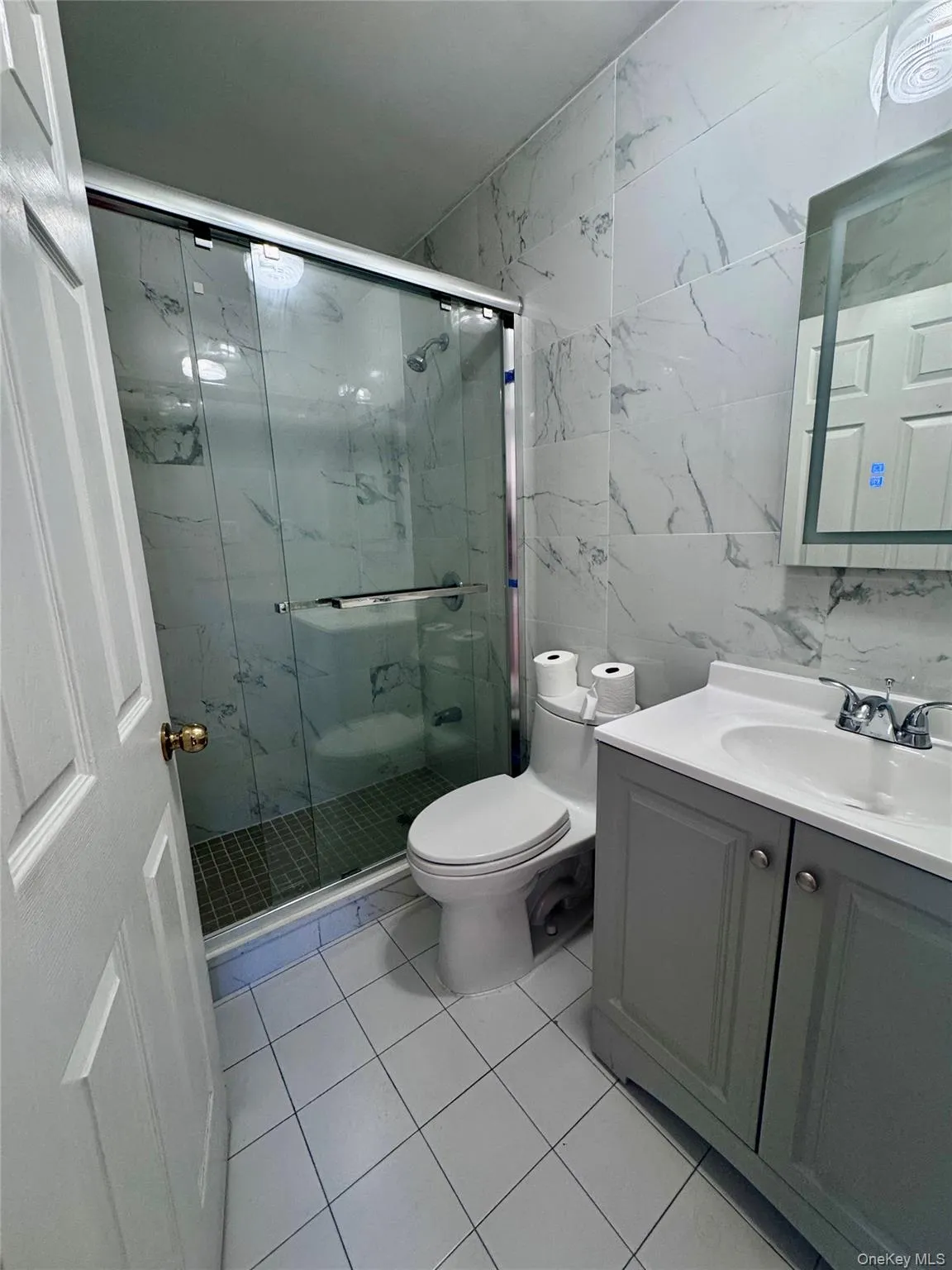 72-38 Calamus Avenue, New York, NY, 4 Bedrooms Bedrooms, 6 Rooms Rooms,2 BathroomsBathrooms,Residential Lease,For Rent,Calamus,0,1014034 72-38 Calamus Avenue, New York, NY, 4 Bedrooms Bedrooms, 6 Rooms Rooms,2 BathroomsBathrooms,Residential Lease,For Rent,Calamus,0,1014034