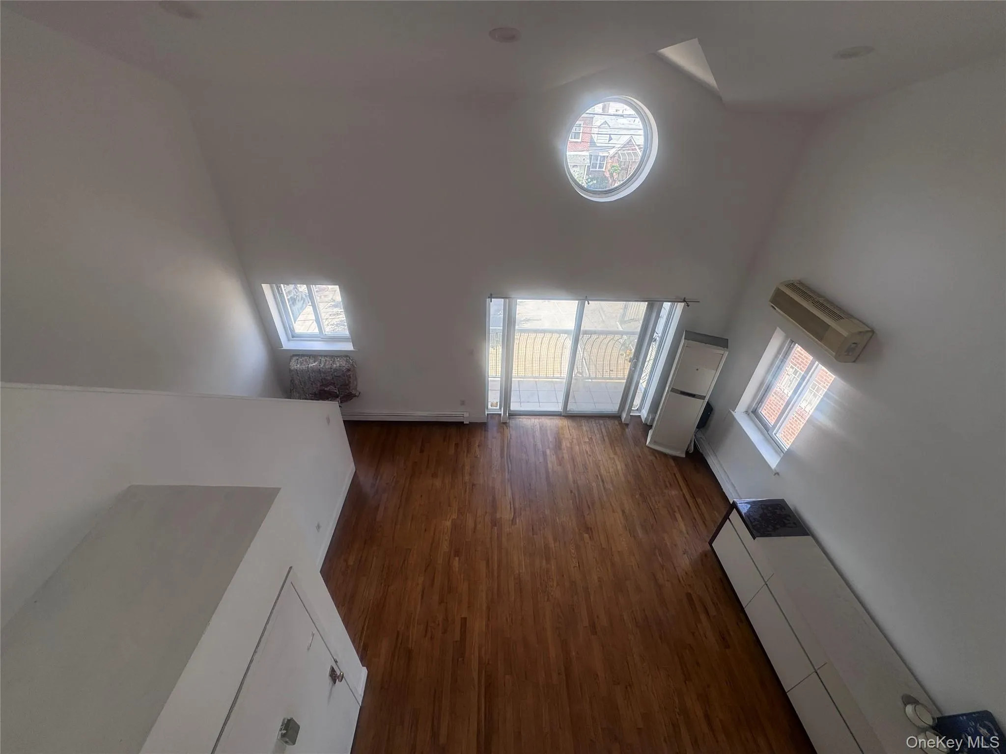 72-38 Calamus Avenue, New York, NY, 4 Bedrooms Bedrooms, 6 Rooms Rooms,2 BathroomsBathrooms,Residential Lease,For Rent,Calamus,0,1014034 72-38 Calamus Avenue, New York, NY, 4 Bedrooms Bedrooms, 6 Rooms Rooms,2 BathroomsBathrooms,Residential Lease,For Rent,Calamus,0,1014034