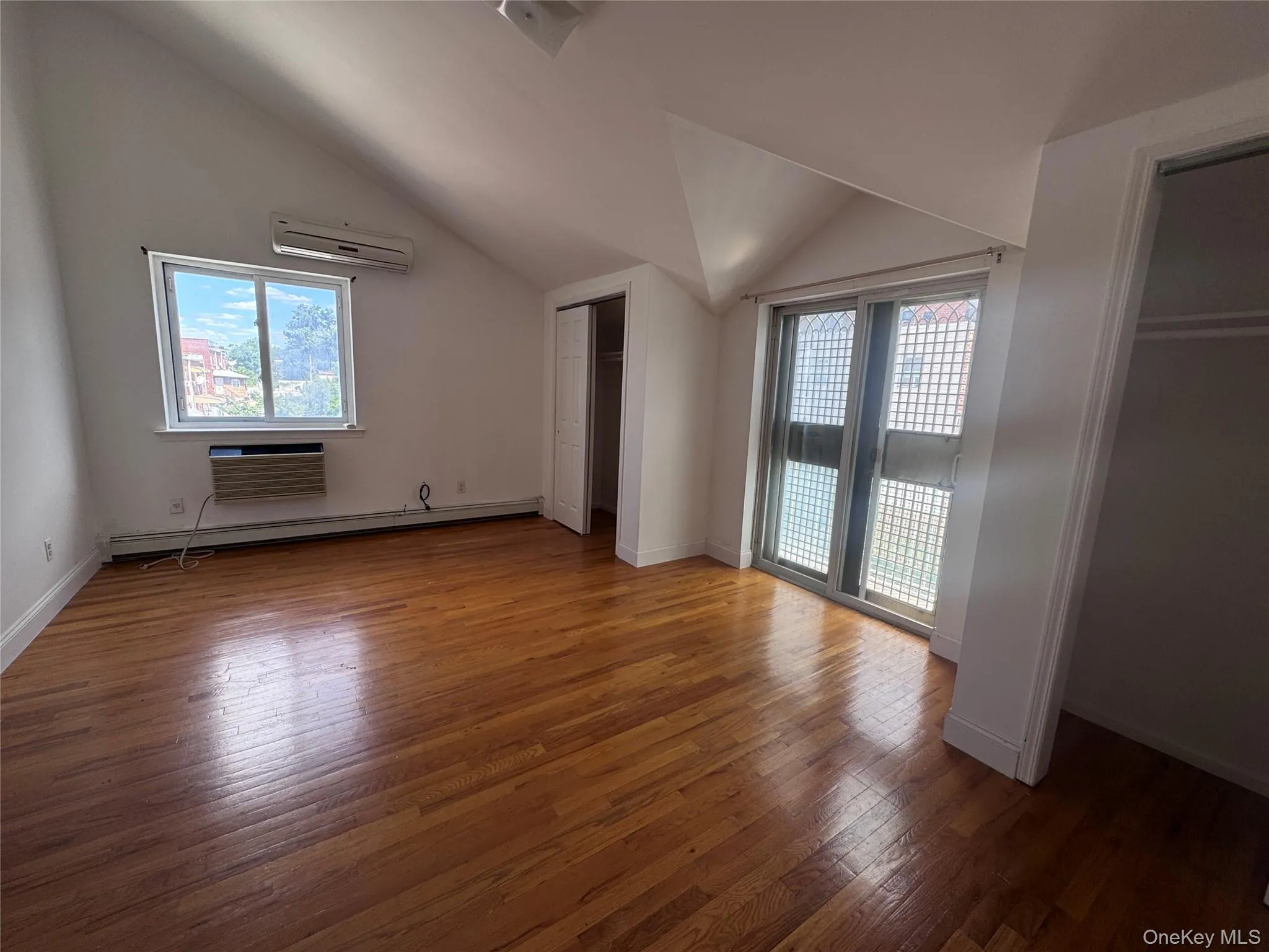 72-38 Calamus Avenue, New York, NY, 4 Bedrooms Bedrooms, 6 Rooms Rooms,2 BathroomsBathrooms,Residential Lease,For Rent,Calamus,0,1014034 72-38 Calamus Avenue, New York, NY, 4 Bedrooms Bedrooms, 6 Rooms Rooms,2 BathroomsBathrooms,Residential Lease,For Rent,Calamus,0,1014034