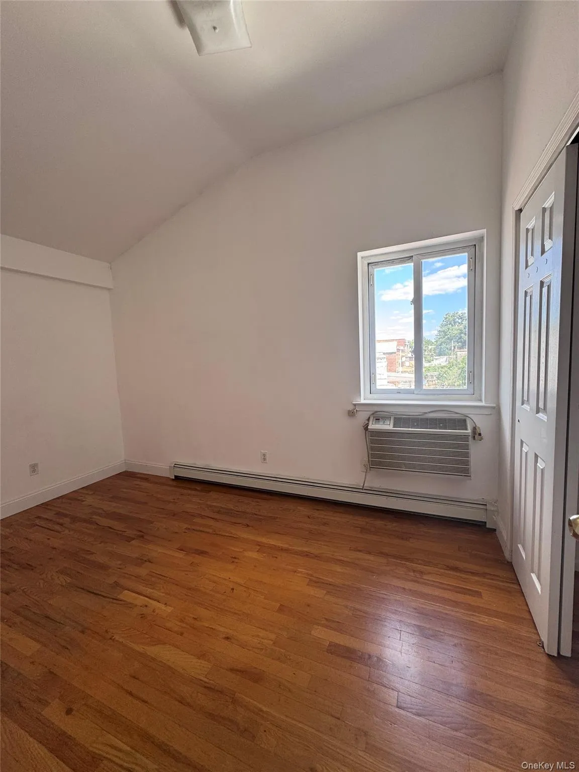 72-38 Calamus Avenue, New York, NY, 4 Bedrooms Bedrooms, 6 Rooms Rooms,2 BathroomsBathrooms,Residential Lease,For Rent,Calamus,0,1014034 72-38 Calamus Avenue, New York, NY, 4 Bedrooms Bedrooms, 6 Rooms Rooms,2 BathroomsBathrooms,Residential Lease,For Rent,Calamus,0,1014034