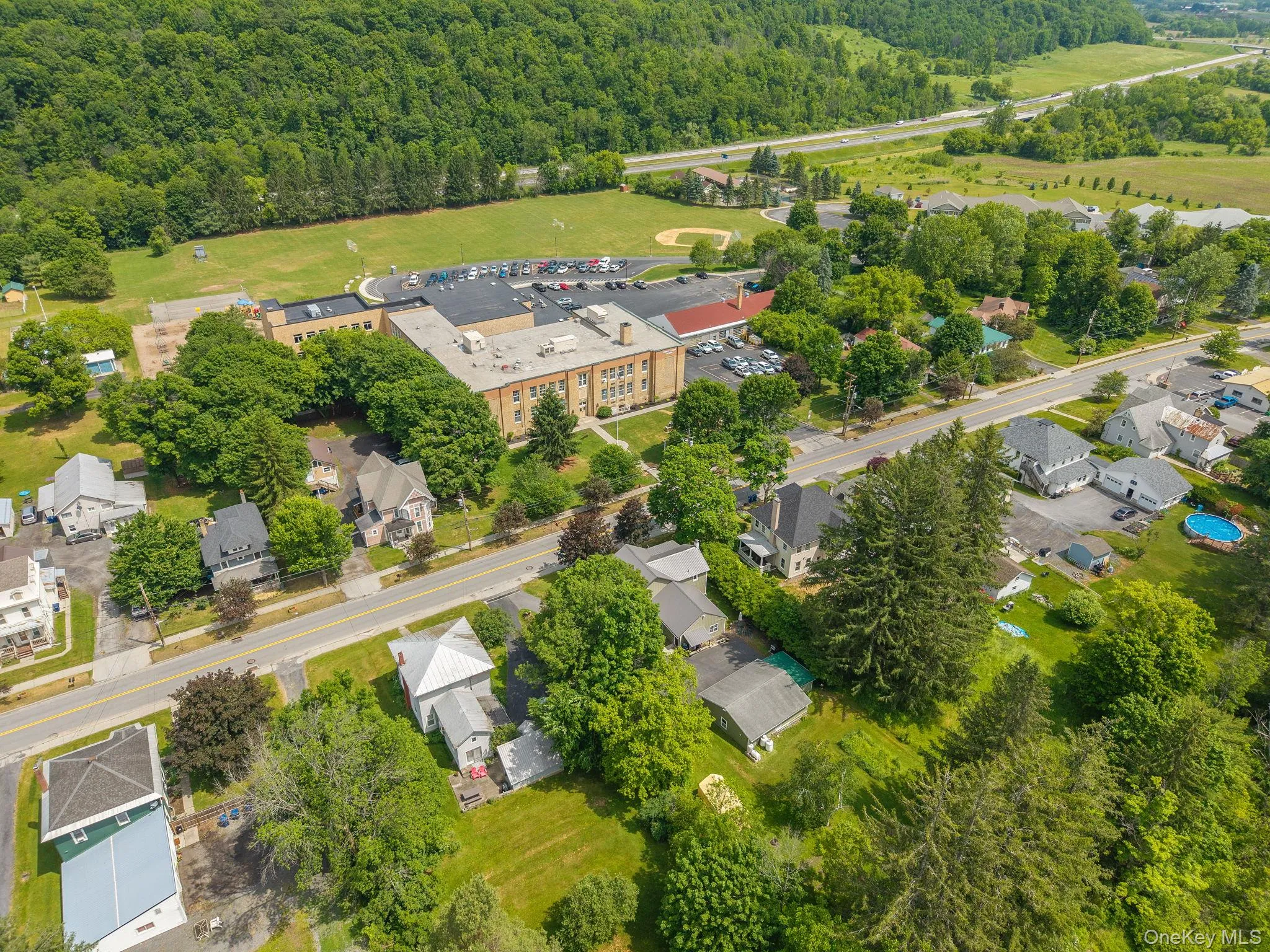 316 Main Street, Out Of Area, NY, 4 Bedrooms Bedrooms, 10 Rooms Rooms,2 BathroomsBathrooms,Residential,For Rent,Main,0,1014041 316 Main Street, Out Of Area, NY, 4 Bedrooms Bedrooms, 10 Rooms Rooms,2 BathroomsBathrooms,Residential,For Rent,Main,0,1014041
