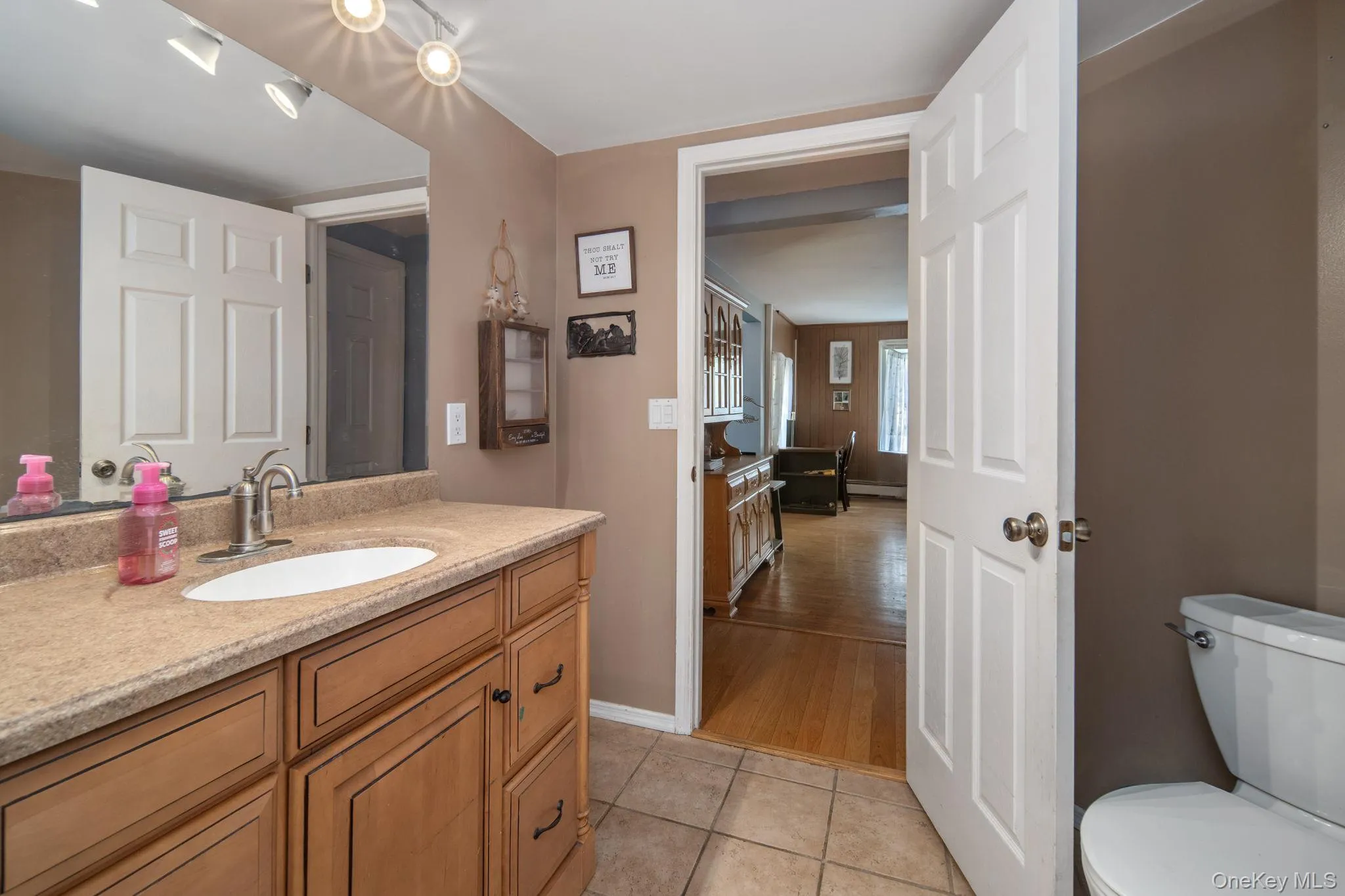 316 Main Street, Out Of Area, NY, 4 Bedrooms Bedrooms, 10 Rooms Rooms,2 BathroomsBathrooms,Residential,For Rent,Main,0,1014041 316 Main Street, Out Of Area, NY, 4 Bedrooms Bedrooms, 10 Rooms Rooms,2 BathroomsBathrooms,Residential,For Rent,Main,0,1014041