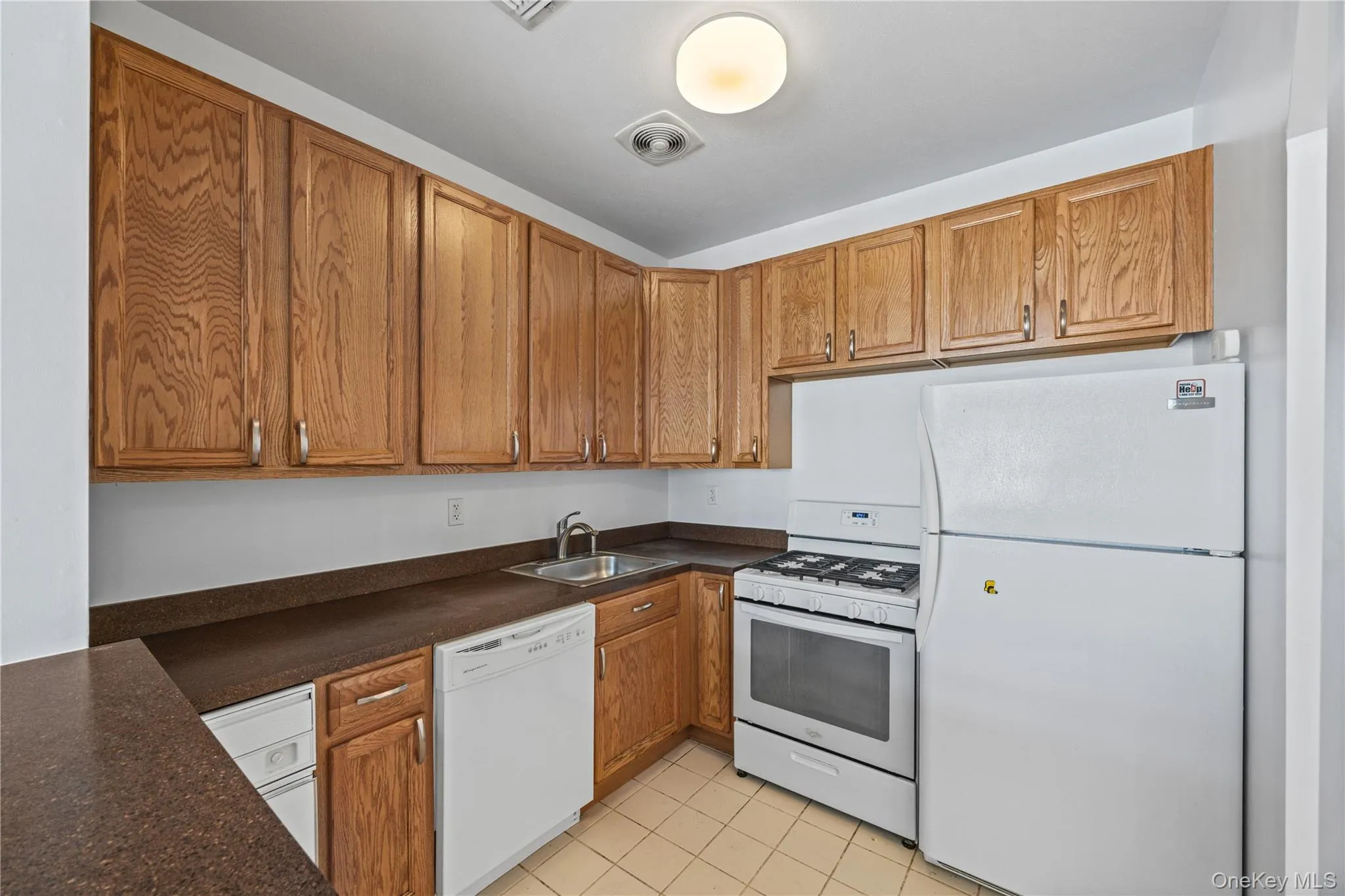 123 Heron Lane, New York, NY, 3 Bedrooms Bedrooms, 6 Rooms Rooms,2 BathroomsBathrooms,Residential,For Rent,Heron,0,1014042 123 Heron Lane, New York, NY, 3 Bedrooms Bedrooms, 6 Rooms Rooms,2 BathroomsBathrooms,Residential,For Rent,Heron,0,1014042