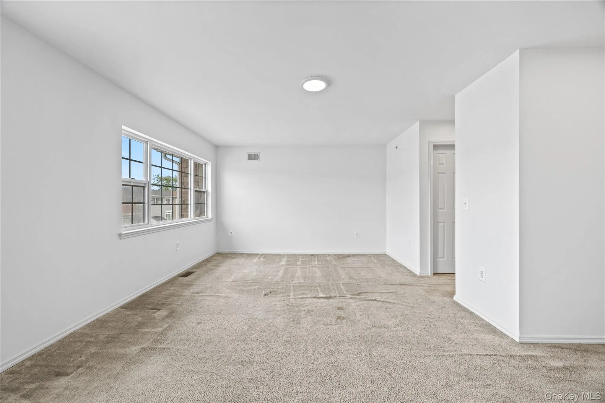 123 Heron Lane, New York, NY, 3 Bedrooms Bedrooms, 6 Rooms Rooms,2 BathroomsBathrooms,Residential,For Rent,Heron,0,1014042 123 Heron Lane, New York, NY, 3 Bedrooms Bedrooms, 6 Rooms Rooms,2 BathroomsBathrooms,Residential,For Rent,Heron,0,1014042