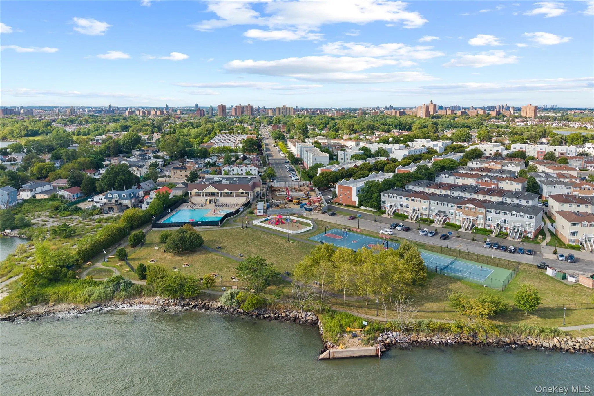 123 Heron Lane, New York, NY, 3 Bedrooms Bedrooms, 6 Rooms Rooms,2 BathroomsBathrooms,Residential,For Rent,Heron,0,1014042 123 Heron Lane, New York, NY, 3 Bedrooms Bedrooms, 6 Rooms Rooms,2 BathroomsBathrooms,Residential,For Rent,Heron,0,1014042