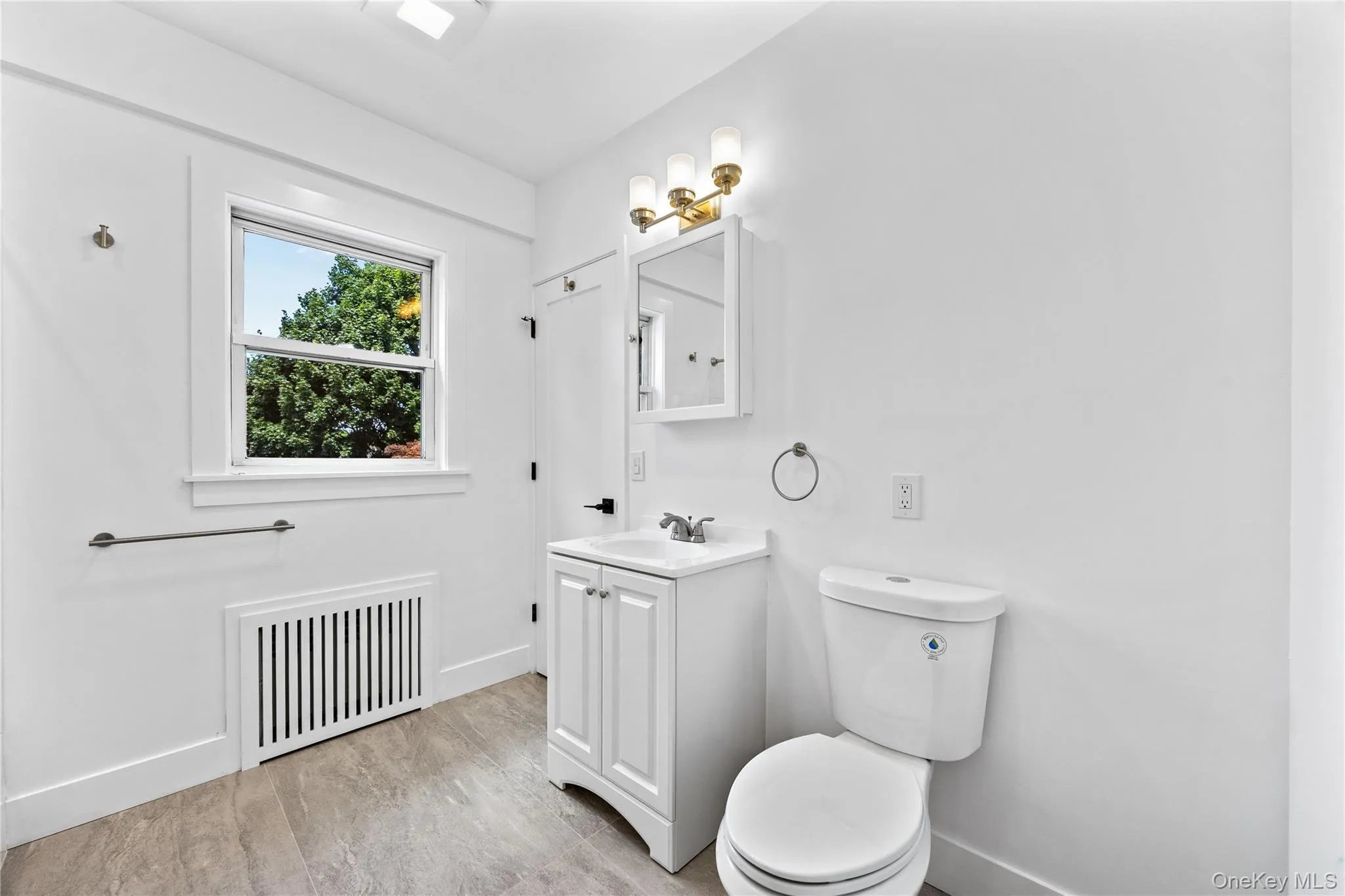 Modern bathroom. Modern bathroom.