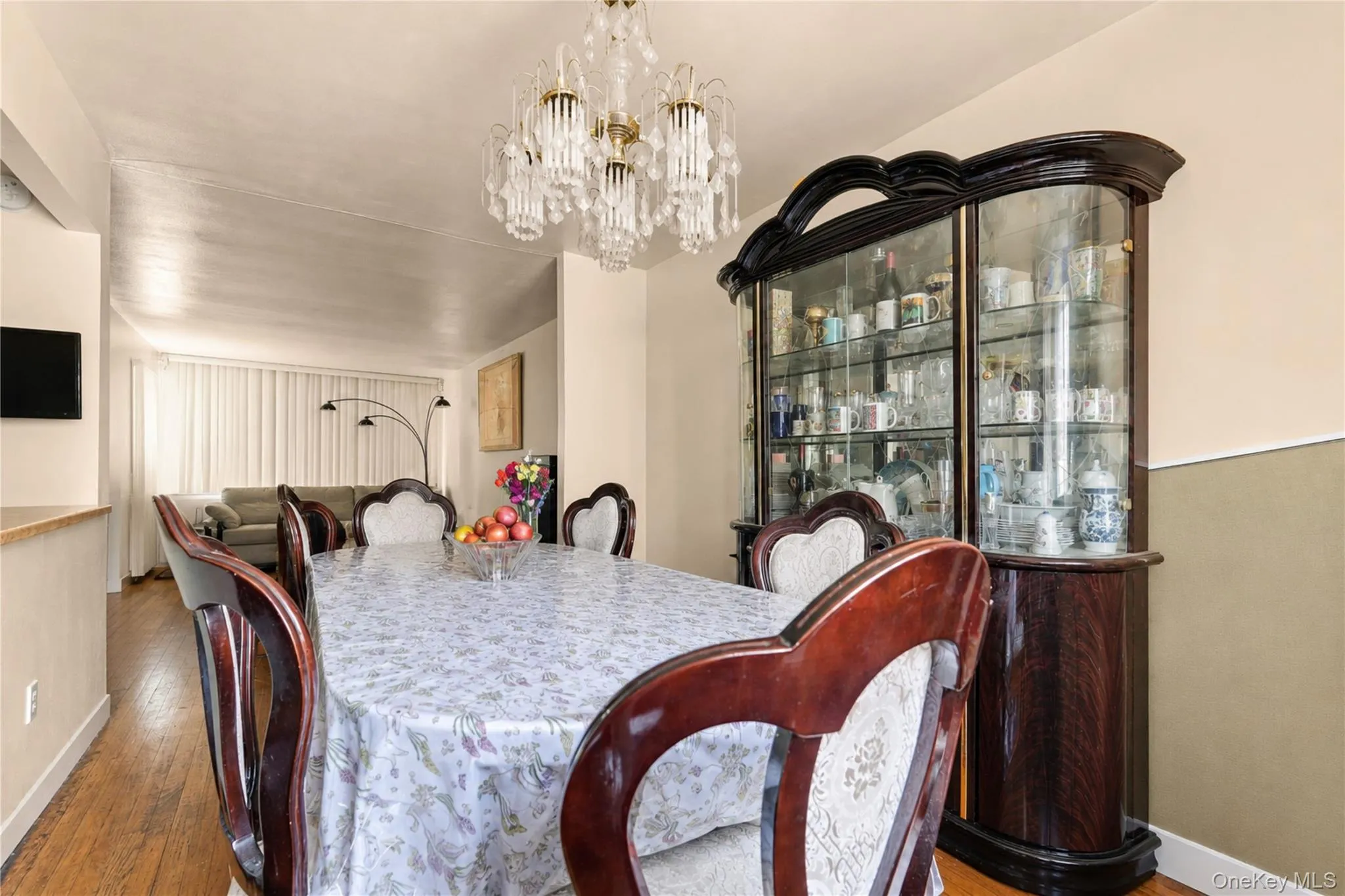 644 59th Street, New York, NY, 3 Bedrooms Bedrooms, 5 Rooms Rooms,2 BathroomsBathrooms,Residential,For Rent,59th,0,1014044 644 59th Street, New York, NY, 3 Bedrooms Bedrooms, 5 Rooms Rooms,2 BathroomsBathrooms,Residential,For Rent,59th,0,1014044