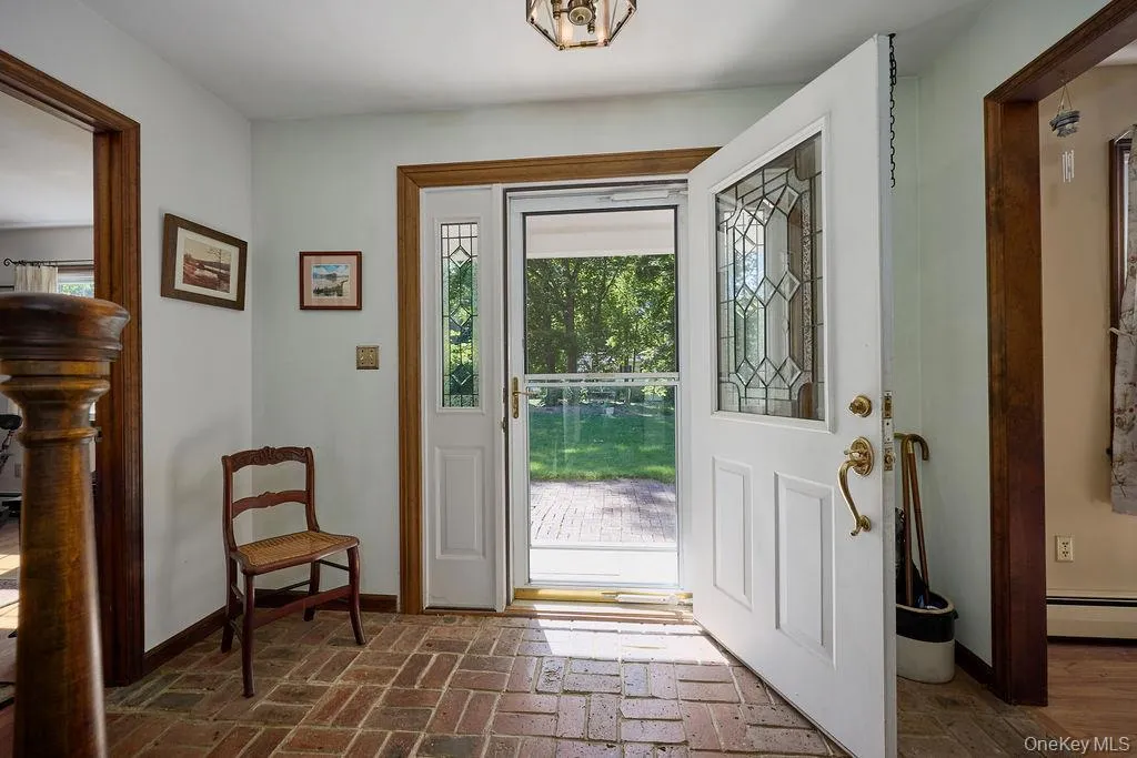 10 Stoutenburgh Drive, Hyde Park, NY, 4 Bedrooms Bedrooms, 11 Rooms Rooms,2 BathroomsBathrooms,Residential,For Rent,Stoutenburgh,0,1014045 10 Stoutenburgh Drive, Hyde Park, NY, 4 Bedrooms Bedrooms, 11 Rooms Rooms,2 BathroomsBathrooms,Residential,For Rent,Stoutenburgh,0,1014045