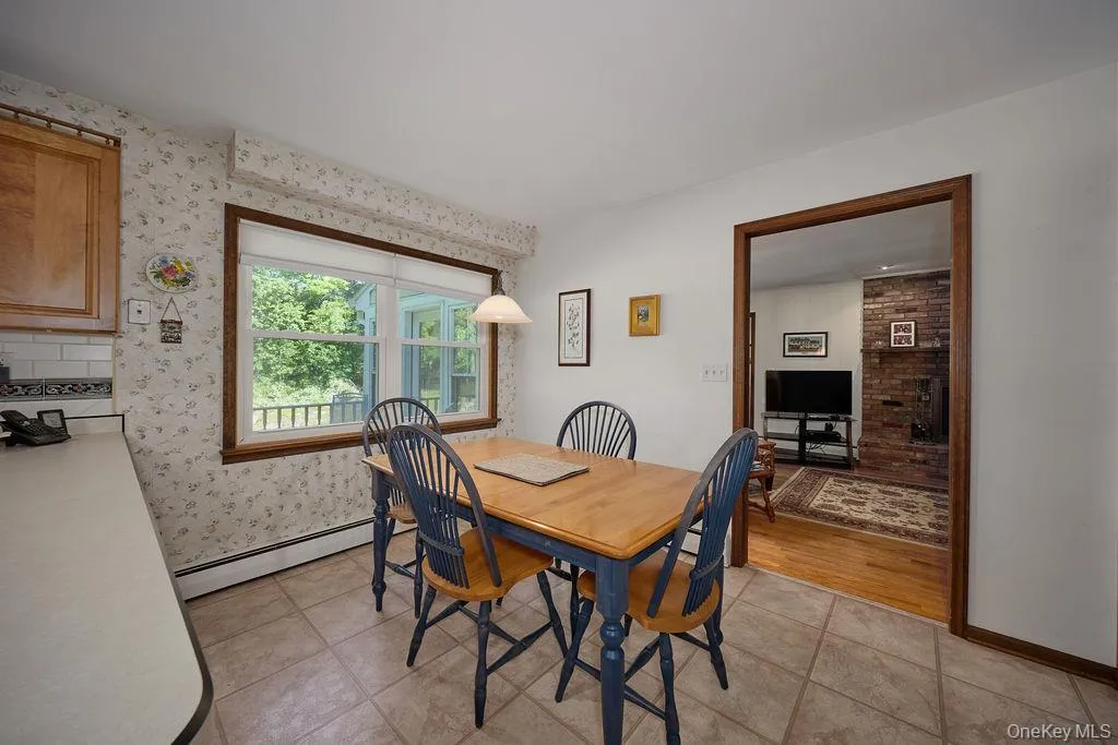 10 Stoutenburgh Drive, Hyde Park, NY, 4 Bedrooms Bedrooms, 11 Rooms Rooms,2 BathroomsBathrooms,Residential,For Rent,Stoutenburgh,0,1014045 10 Stoutenburgh Drive, Hyde Park, NY, 4 Bedrooms Bedrooms, 11 Rooms Rooms,2 BathroomsBathrooms,Residential,For Rent,Stoutenburgh,0,1014045