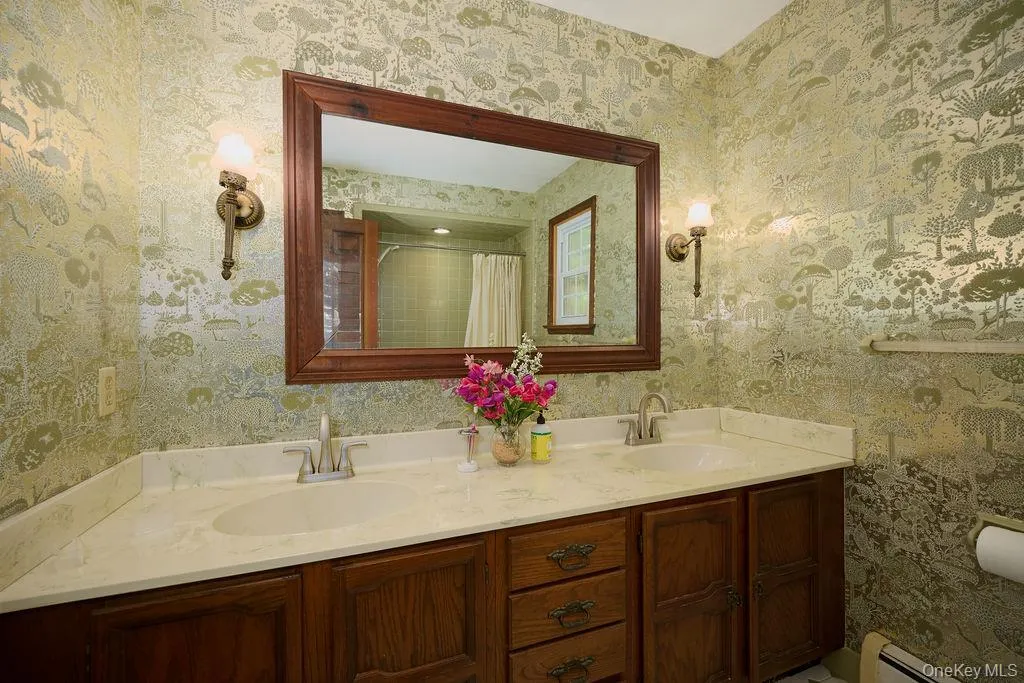 10 Stoutenburgh Drive, Hyde Park, NY, 4 Bedrooms Bedrooms, 11 Rooms Rooms,2 BathroomsBathrooms,Residential,For Rent,Stoutenburgh,0,1014045 10 Stoutenburgh Drive, Hyde Park, NY, 4 Bedrooms Bedrooms, 11 Rooms Rooms,2 BathroomsBathrooms,Residential,For Rent,Stoutenburgh,0,1014045