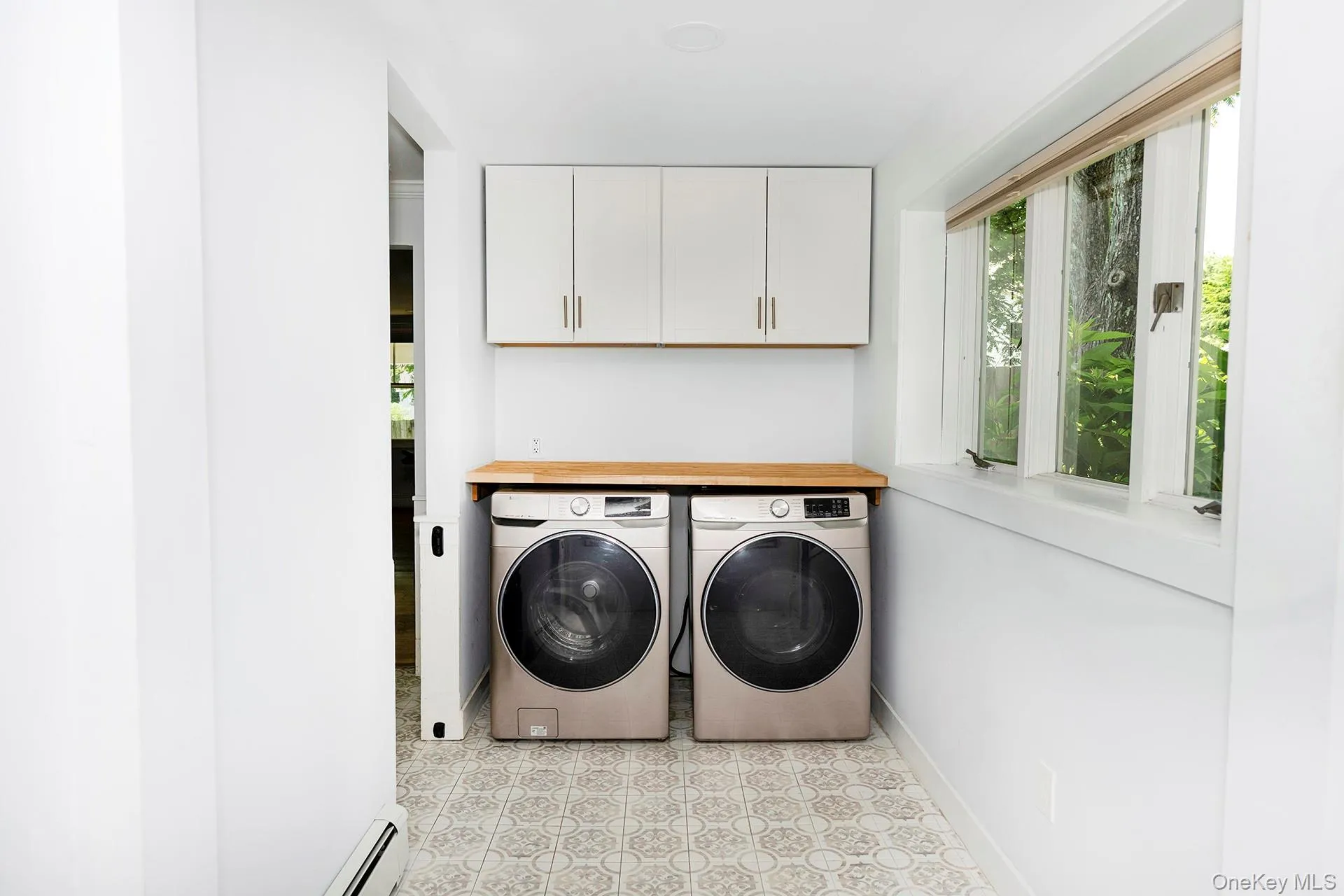 14 Maple Avenue, North East, NY, 4 Bedrooms Bedrooms, 10 Rooms Rooms,3 BathroomsBathrooms,Residential,For Rent,Maple,0,1014048 14 Maple Avenue, North East, NY, 4 Bedrooms Bedrooms, 10 Rooms Rooms,3 BathroomsBathrooms,Residential,For Rent,Maple,0,1014048