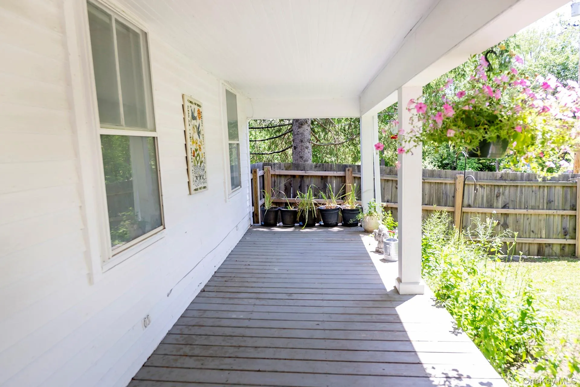 14 Maple Avenue, North East, NY, 4 Bedrooms Bedrooms, 10 Rooms Rooms,3 BathroomsBathrooms,Residential,For Rent,Maple,0,1014048 14 Maple Avenue, North East, NY, 4 Bedrooms Bedrooms, 10 Rooms Rooms,3 BathroomsBathrooms,Residential,For Rent,Maple,0,1014048