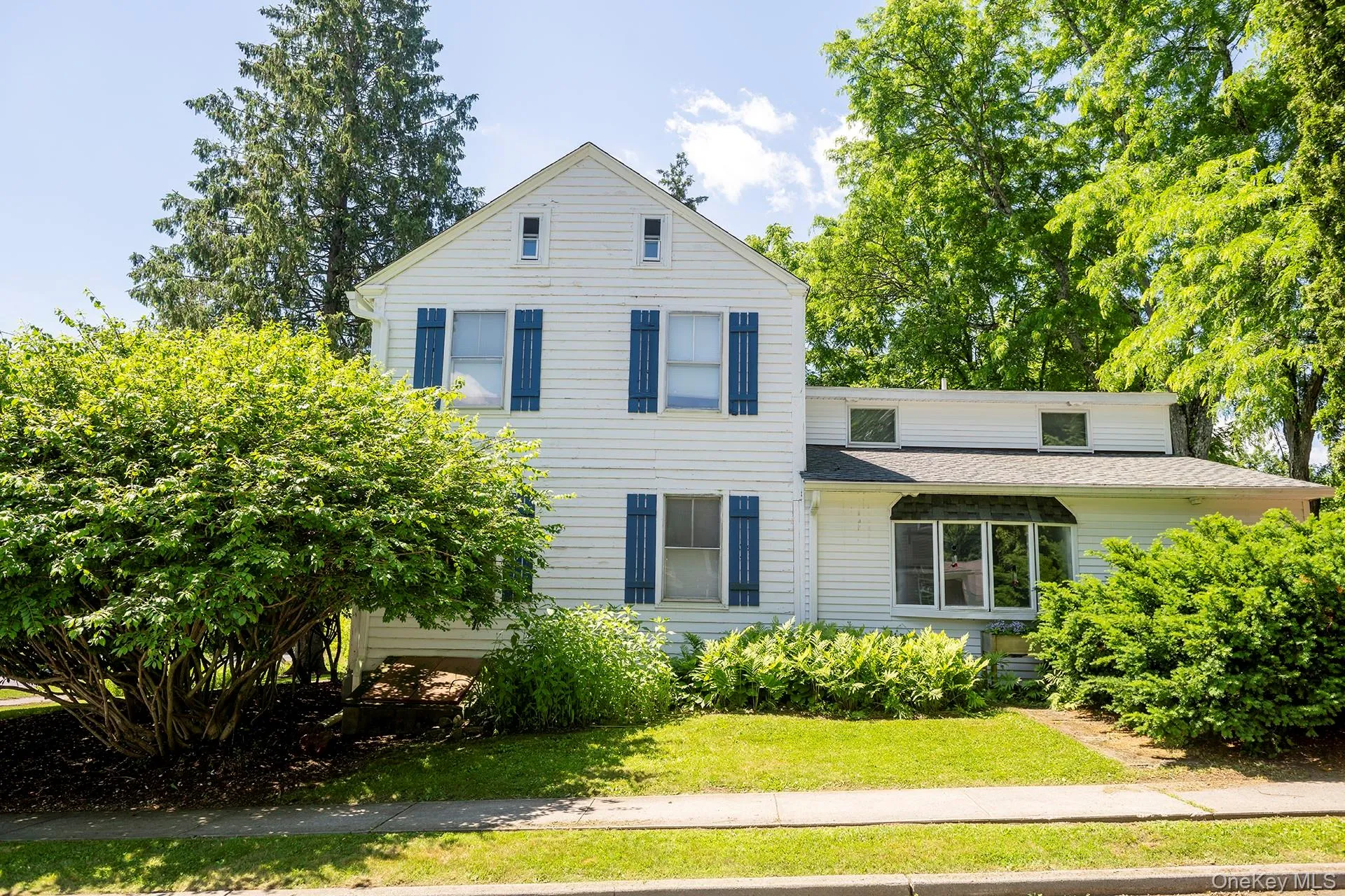 14 Maple Avenue, North East, NY, 4 Bedrooms Bedrooms, 10 Rooms Rooms,3 BathroomsBathrooms,Residential,For Rent,Maple,0,1014048 14 Maple Avenue, North East, NY, 4 Bedrooms Bedrooms, 10 Rooms Rooms,3 BathroomsBathrooms,Residential,For Rent,Maple,0,1014048