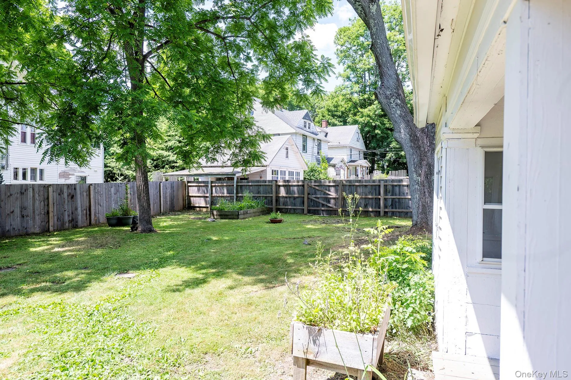 14 Maple Avenue, North East, NY, 4 Bedrooms Bedrooms, 10 Rooms Rooms,3 BathroomsBathrooms,Residential,For Rent,Maple,0,1014048 14 Maple Avenue, North East, NY, 4 Bedrooms Bedrooms, 10 Rooms Rooms,3 BathroomsBathrooms,Residential,For Rent,Maple,0,1014048