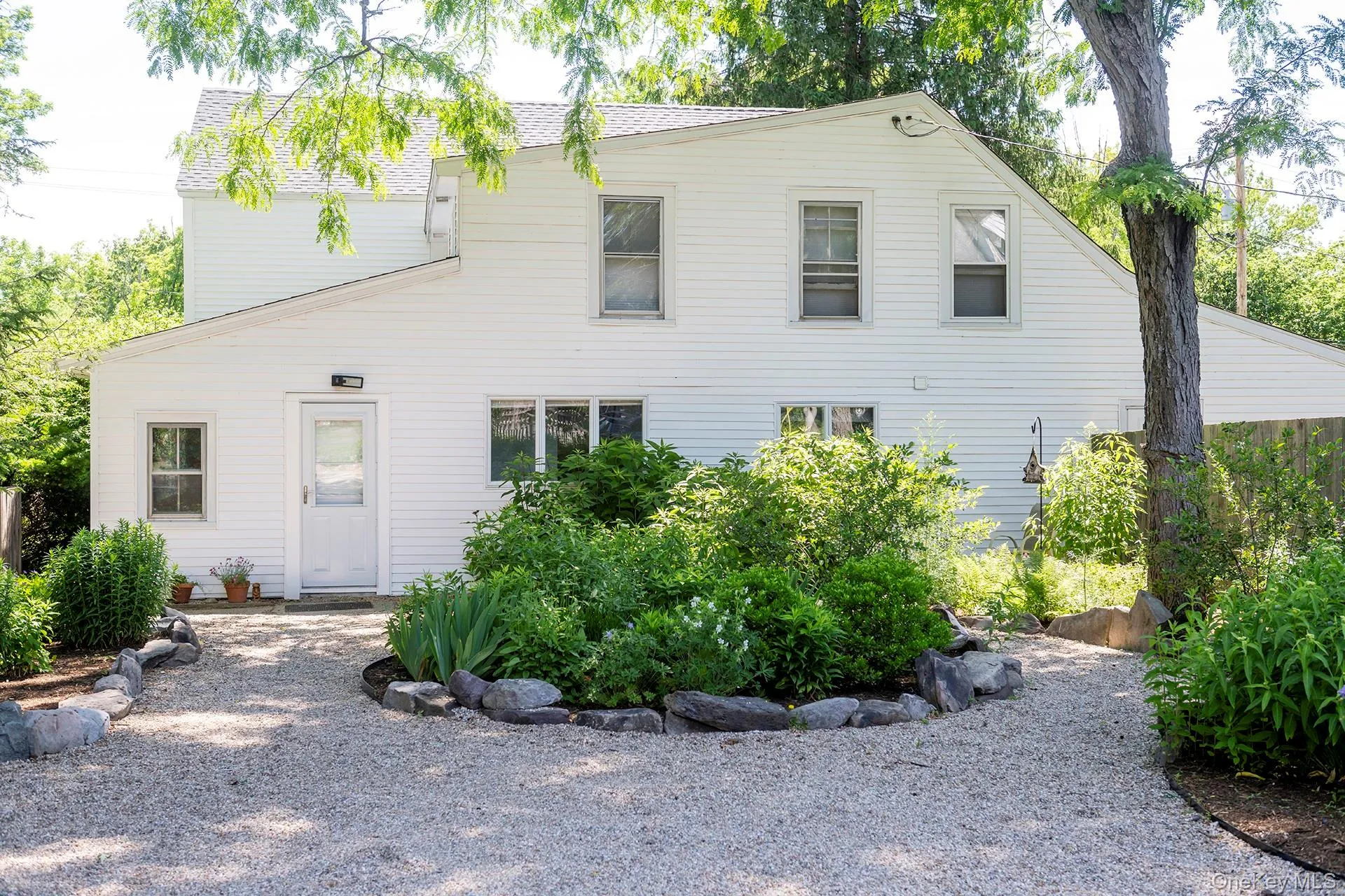 14 Maple Avenue, North East, NY, 4 Bedrooms Bedrooms, 10 Rooms Rooms,3 BathroomsBathrooms,Residential,For Rent,Maple,0,1014048 14 Maple Avenue, North East, NY, 4 Bedrooms Bedrooms, 10 Rooms Rooms,3 BathroomsBathrooms,Residential,For Rent,Maple,0,1014048