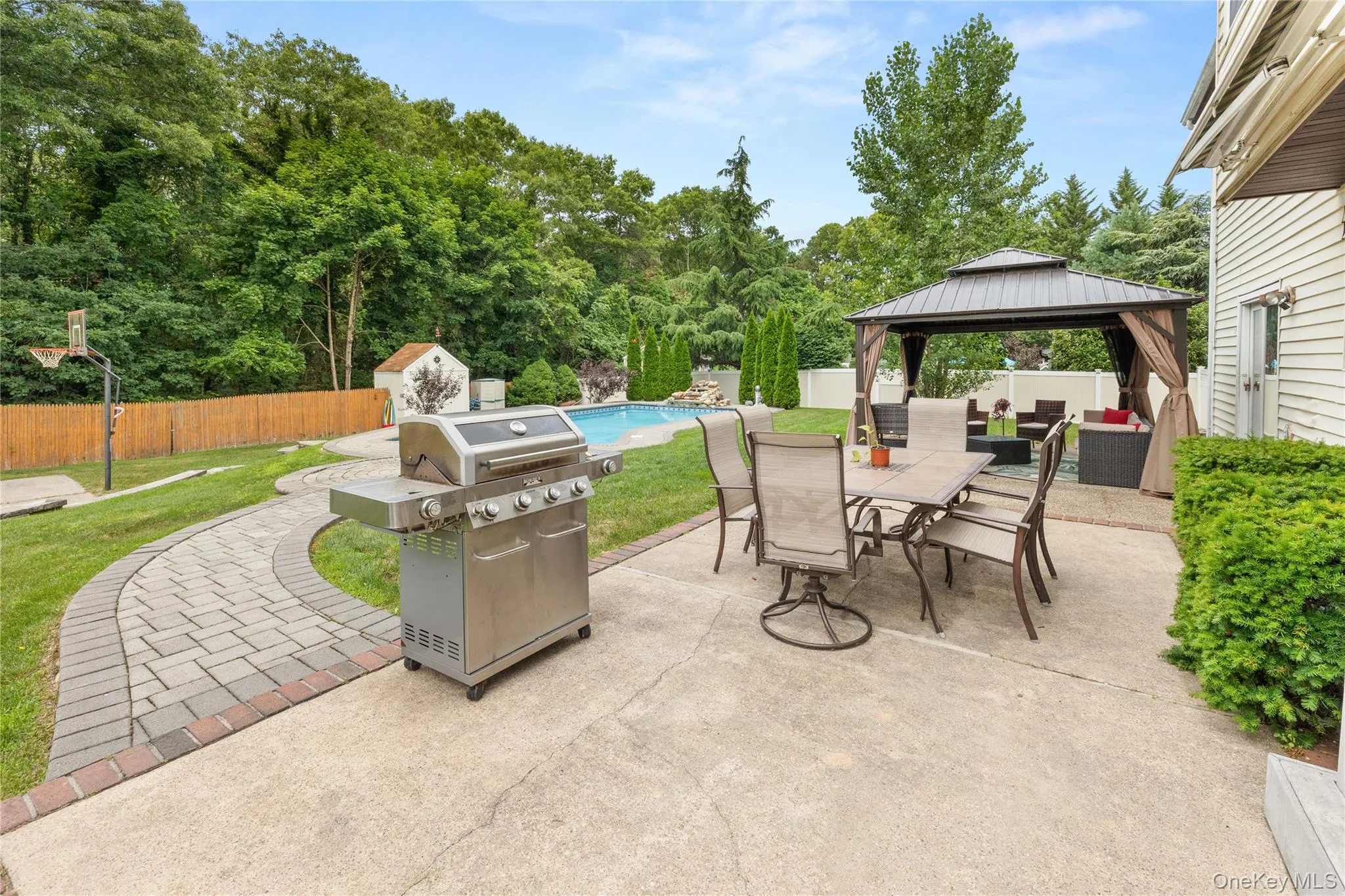 24 Walnut Street, Brookhaven, NY, 4 Bedrooms Bedrooms, 9 Rooms Rooms,2 BathroomsBathrooms,Residential,For Rent,Walnut,0,1014051 24 Walnut Street, Brookhaven, NY, 4 Bedrooms Bedrooms, 9 Rooms Rooms,2 BathroomsBathrooms,Residential,For Rent,Walnut,0,1014051