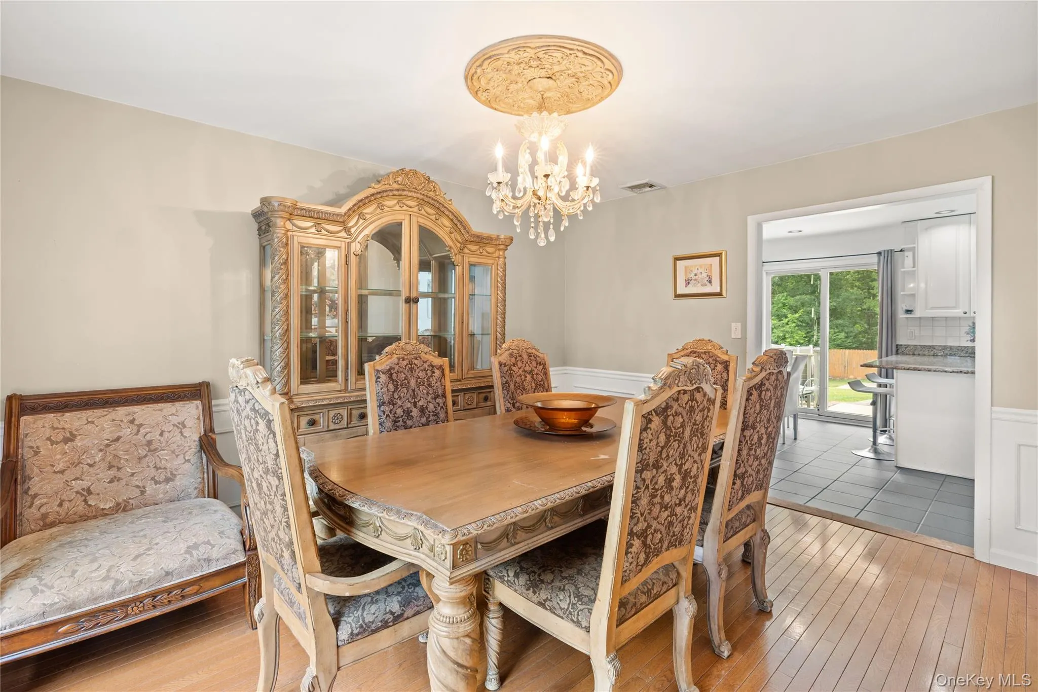 24 Walnut Street, Brookhaven, NY, 4 Bedrooms Bedrooms, 9 Rooms Rooms,2 BathroomsBathrooms,Residential,For Rent,Walnut,0,1014051 24 Walnut Street, Brookhaven, NY, 4 Bedrooms Bedrooms, 9 Rooms Rooms,2 BathroomsBathrooms,Residential,For Rent,Walnut,0,1014051