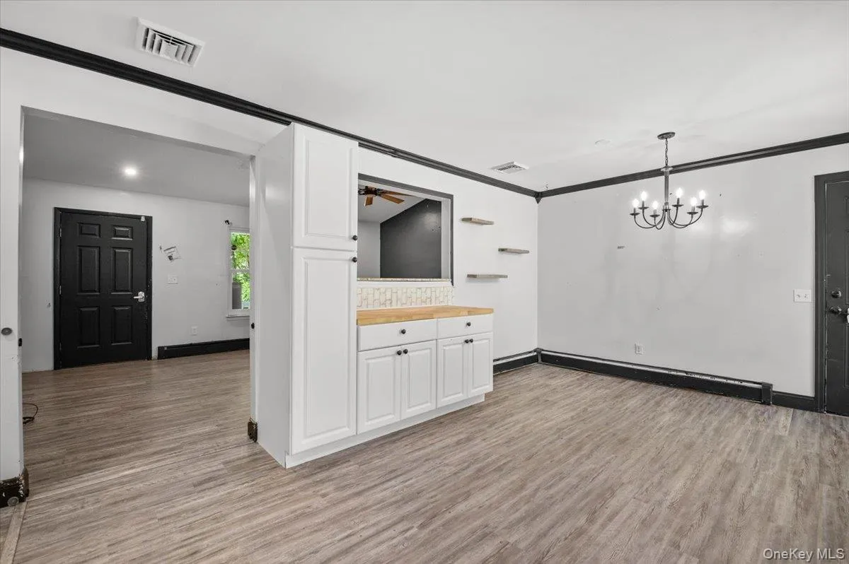 3755 Grand Avenue, Southold, NY, 3 Bedrooms Bedrooms, 7 Rooms Rooms,2 BathroomsBathrooms,Residential,For Rent,Grand,0,KEY1014052 3755 Grand Avenue, Southold, NY, 3 Bedrooms Bedrooms, 7 Rooms Rooms,2 BathroomsBathrooms,Residential,For Rent,Grand,0,KEY1014052
